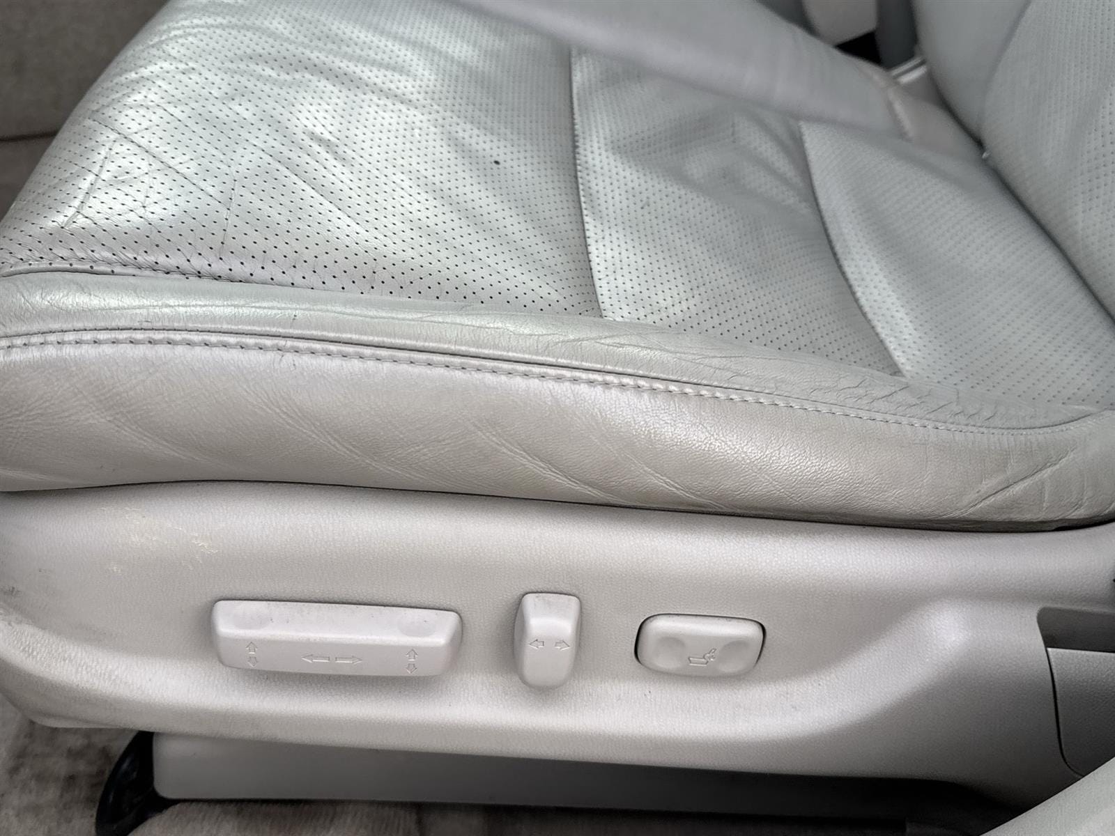 Thumbnail: 2011 Acura TL - 14