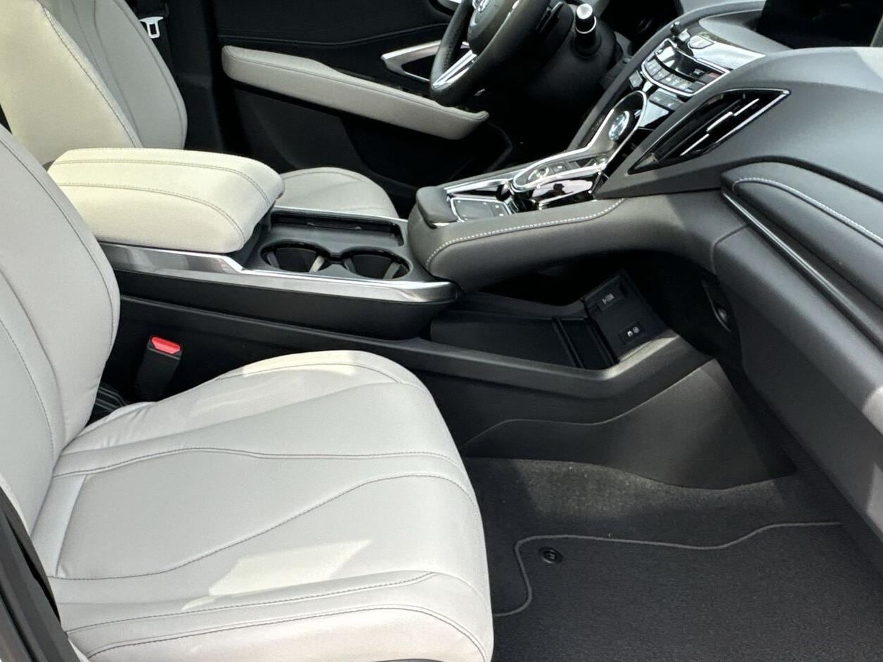 Thumbnail: 2026 Acura RDX - 20