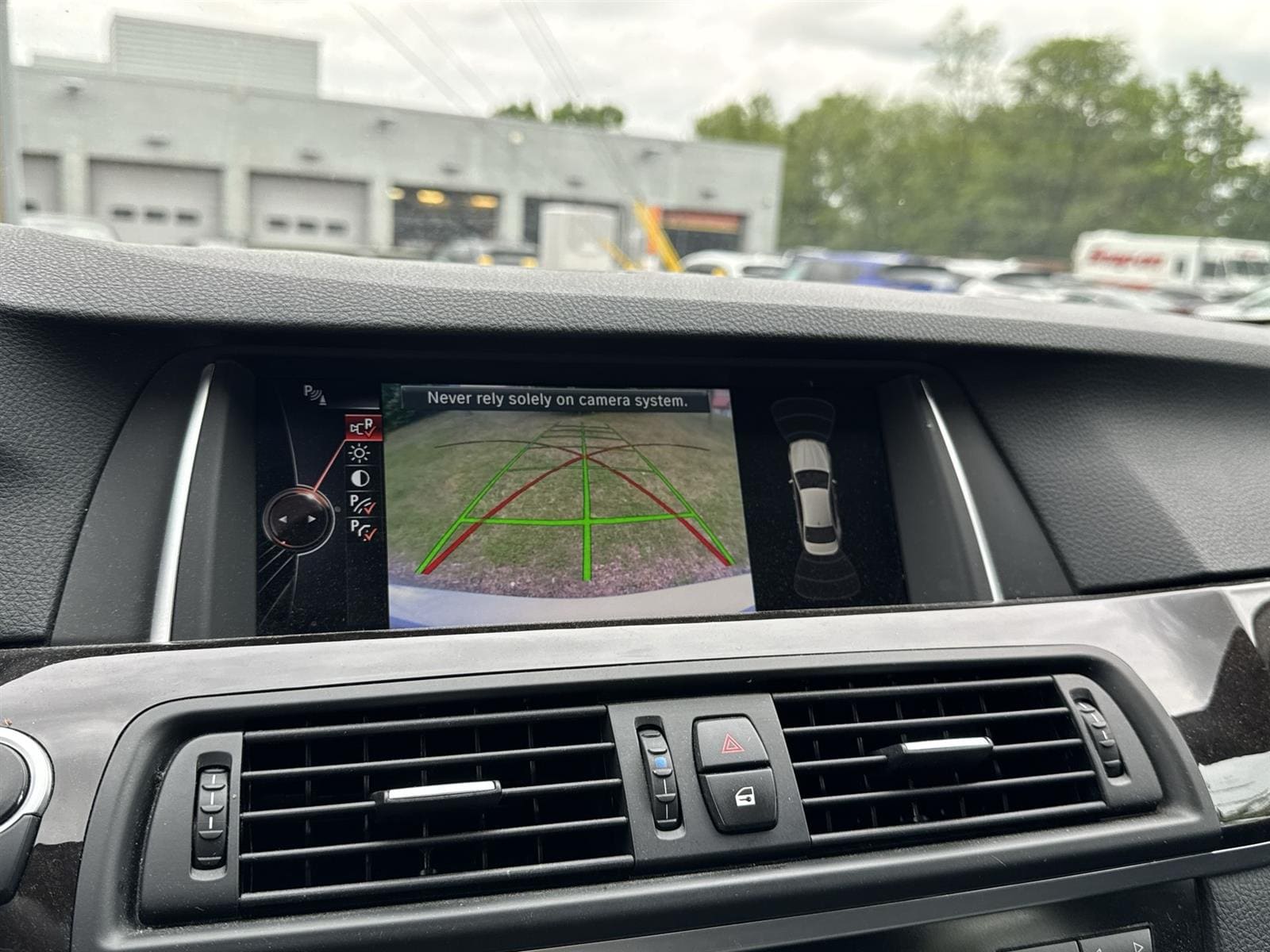 2015 BMW 5 Series 528i xDrive 28