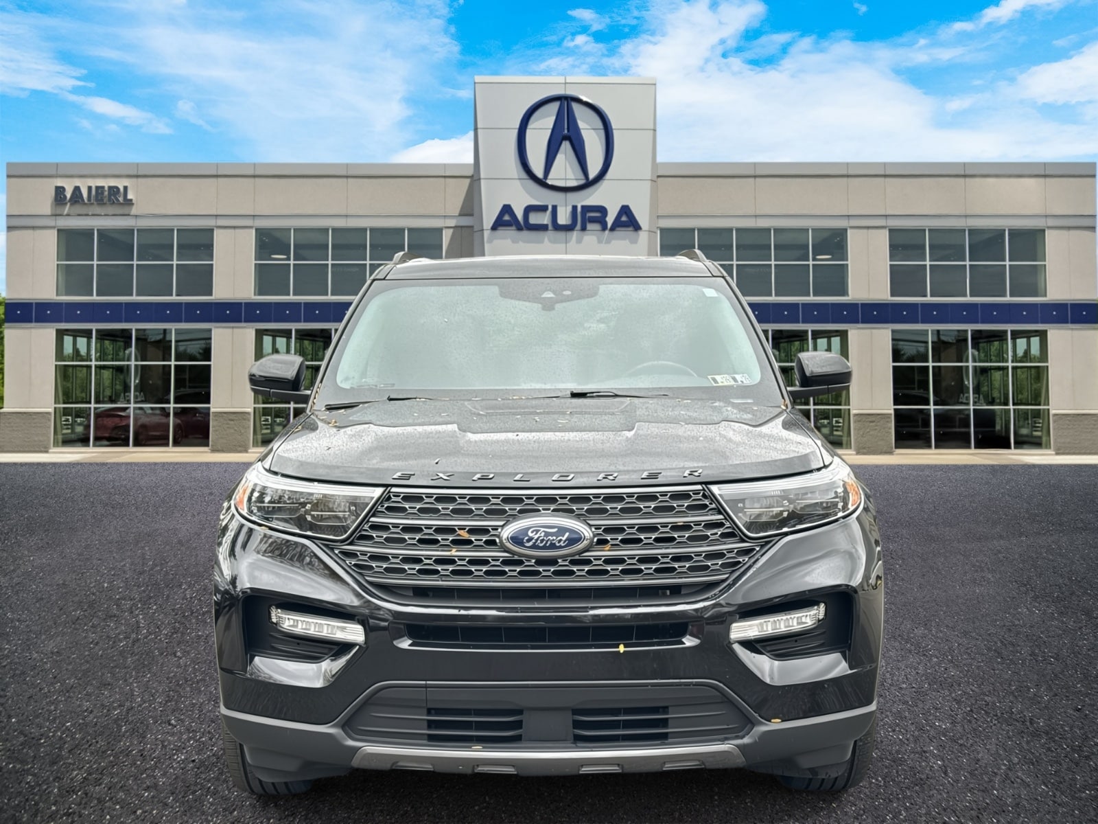 Thumbnail: 2022 Ford Explorer - 8