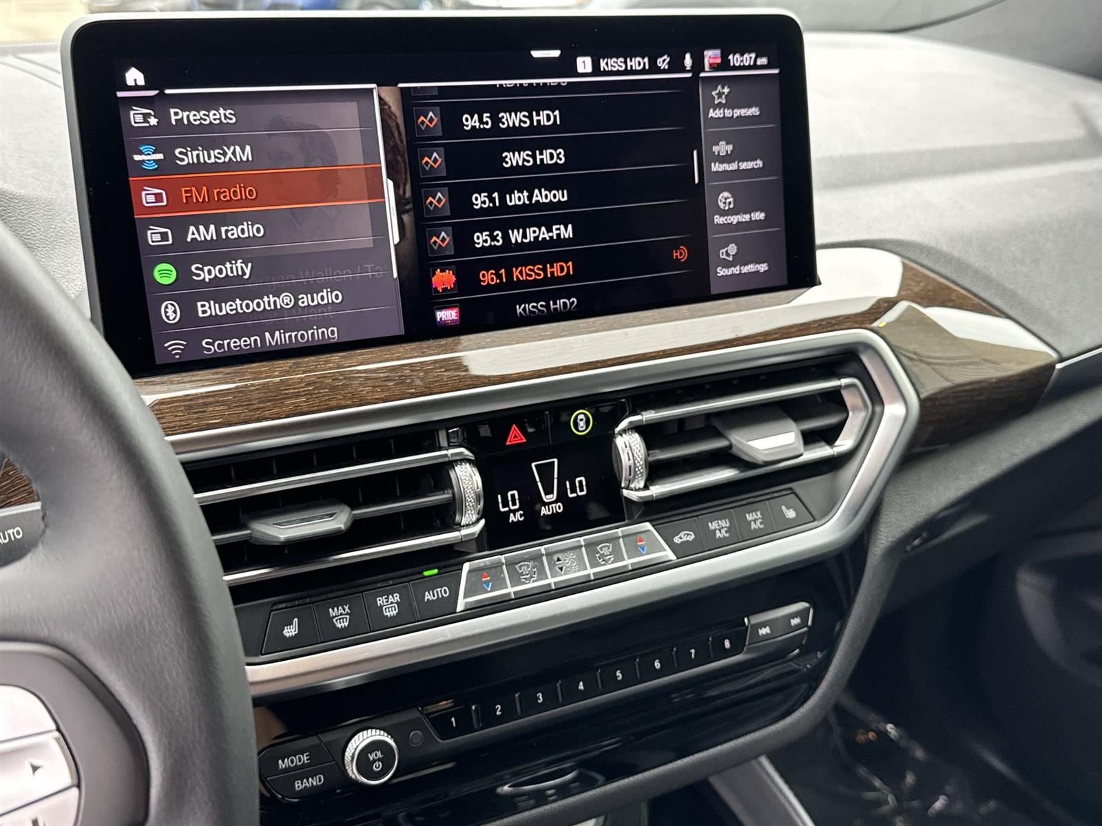 Thumbnail: 2022 BMW X4 - 23