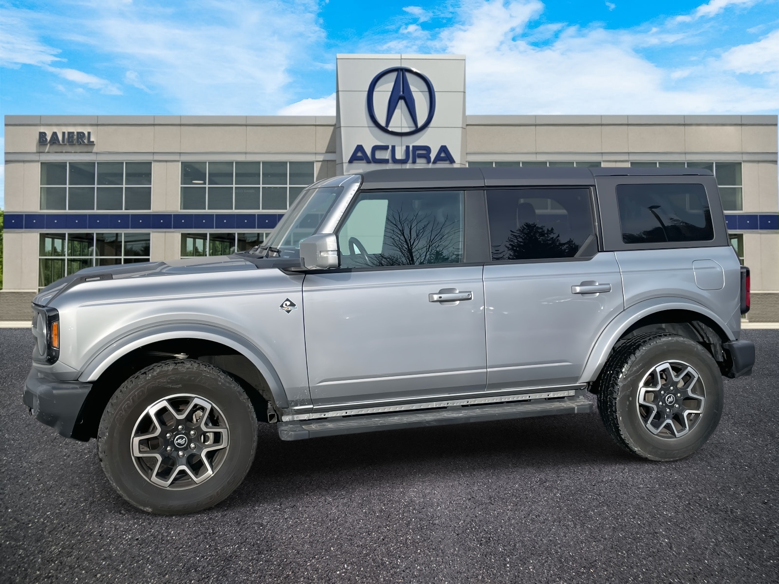 Thumbnail: 2023 Ford Bronco - 2