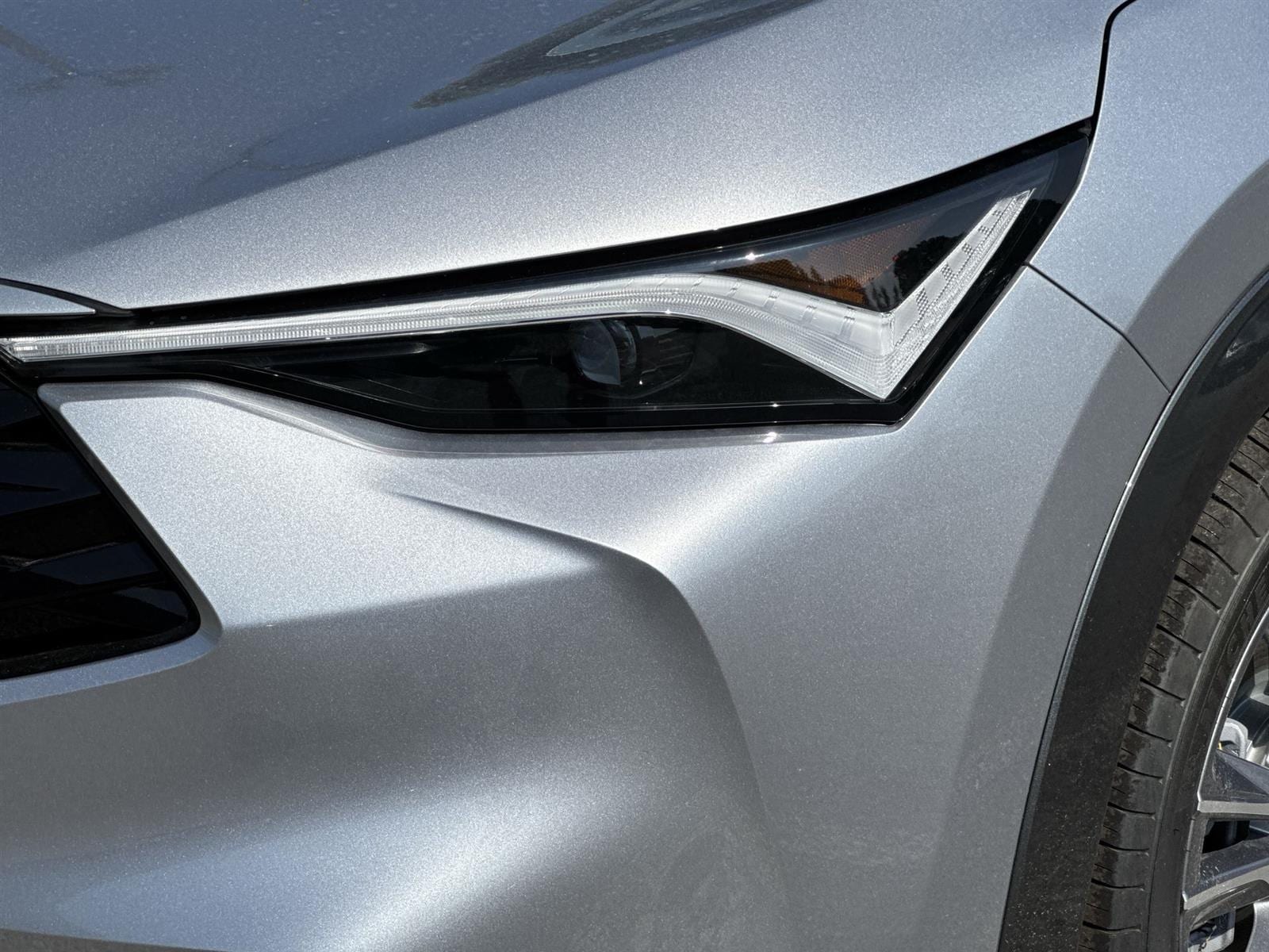 Thumbnail: 2025 Acura ADX - 10