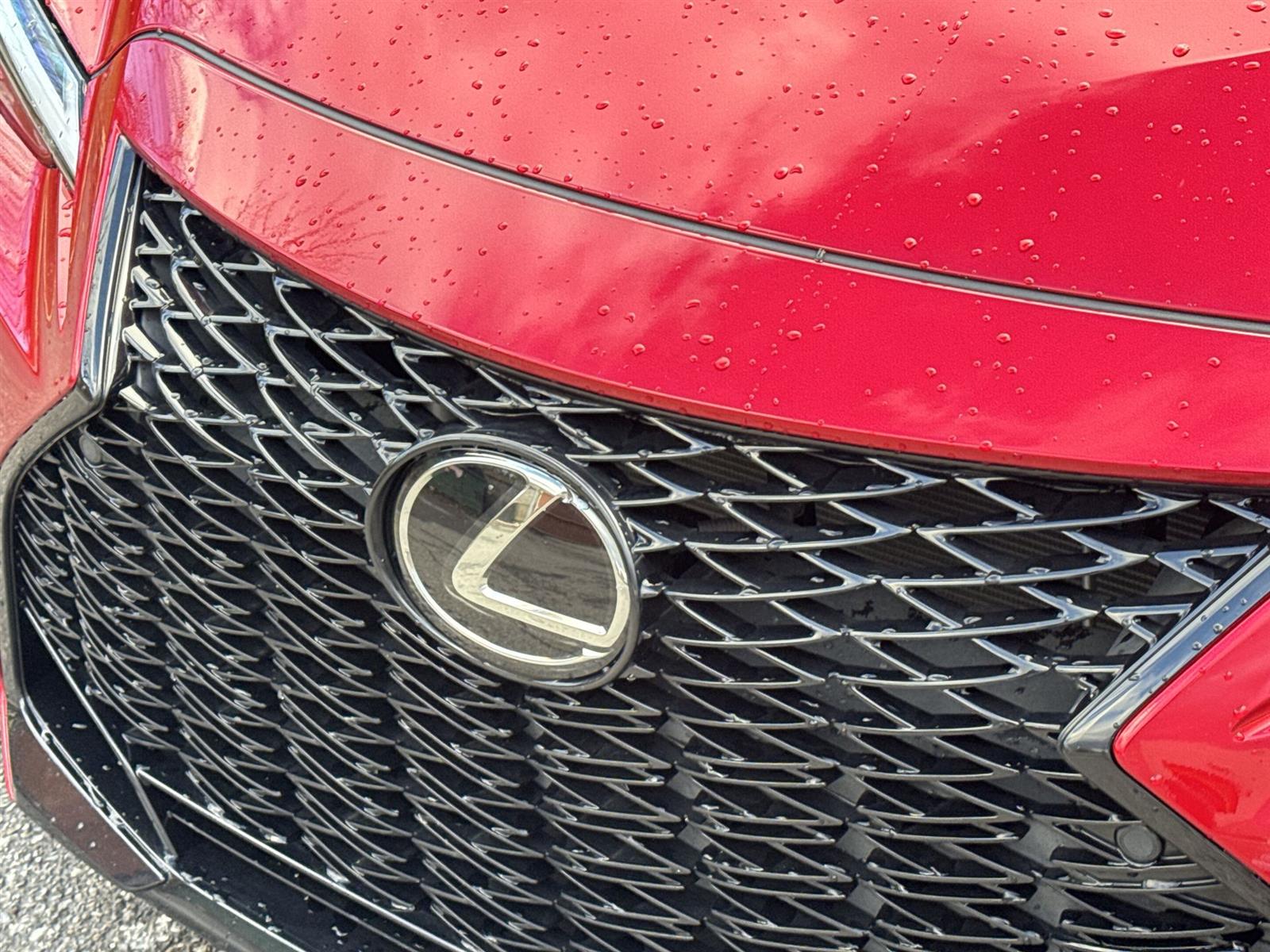 Thumbnail: 2022 Lexus IS - 10