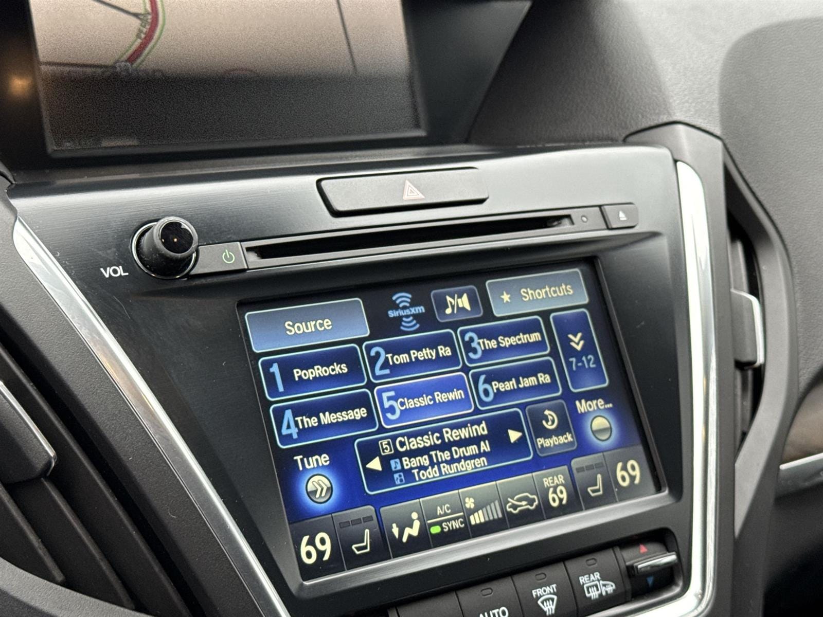 Thumbnail: 2017 Acura MDX - 29