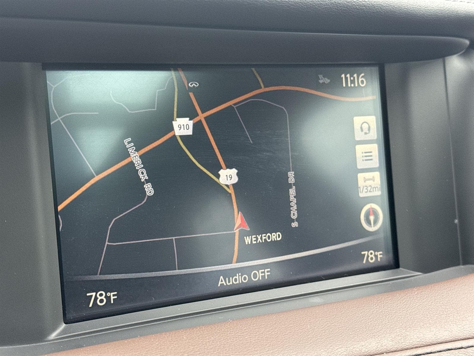 Thumbnail: 2018 INFINITI QX30 - 25