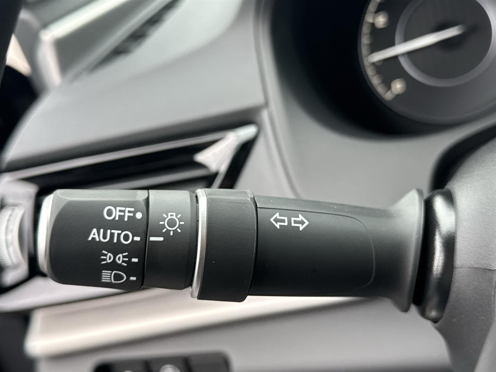 Thumbnail: 2026 Acura RDX - 22