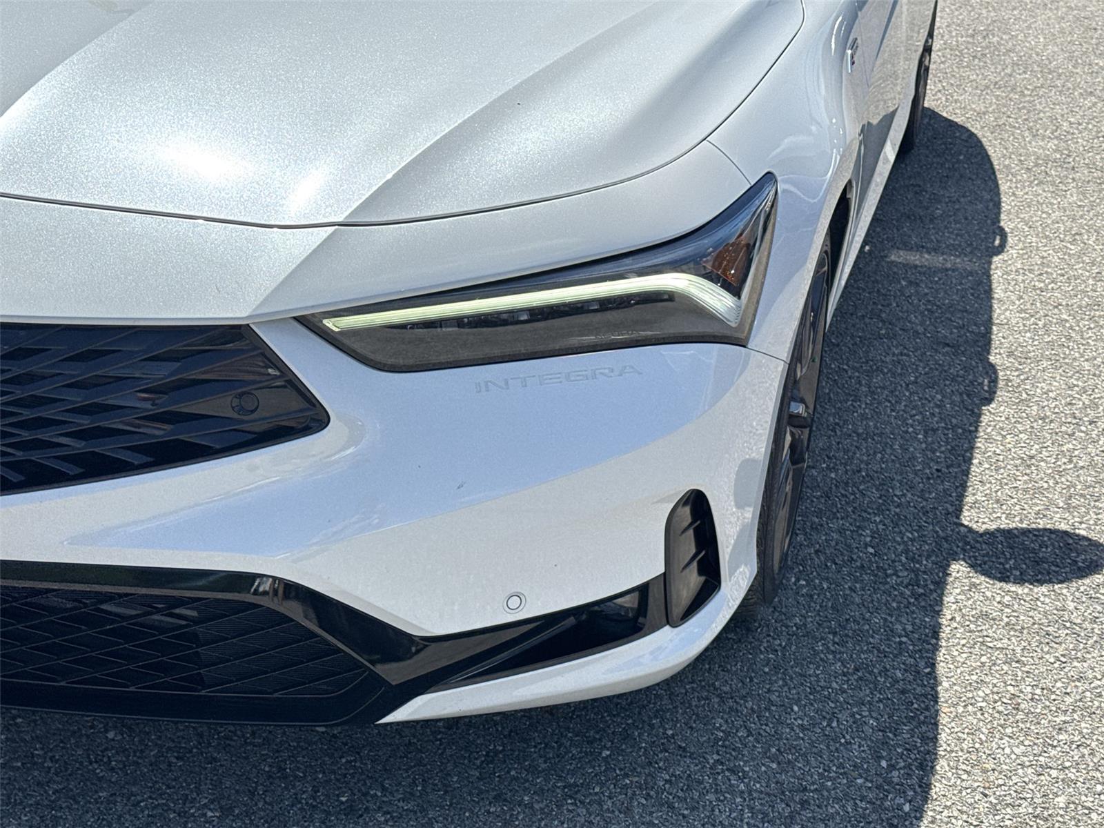 Thumbnail: 2024 Acura Integra - 9