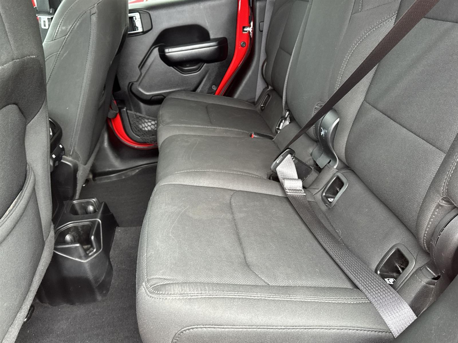 Thumbnail: 2021 Jeep Gladiator - 13