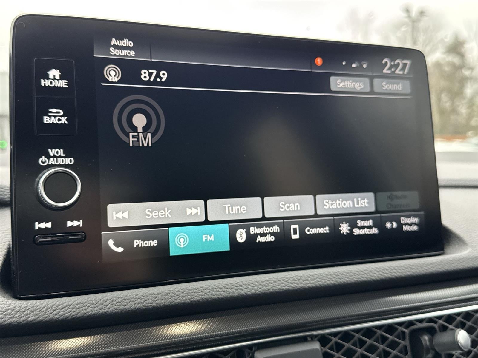 Thumbnail: 2025 Acura Integra - 25