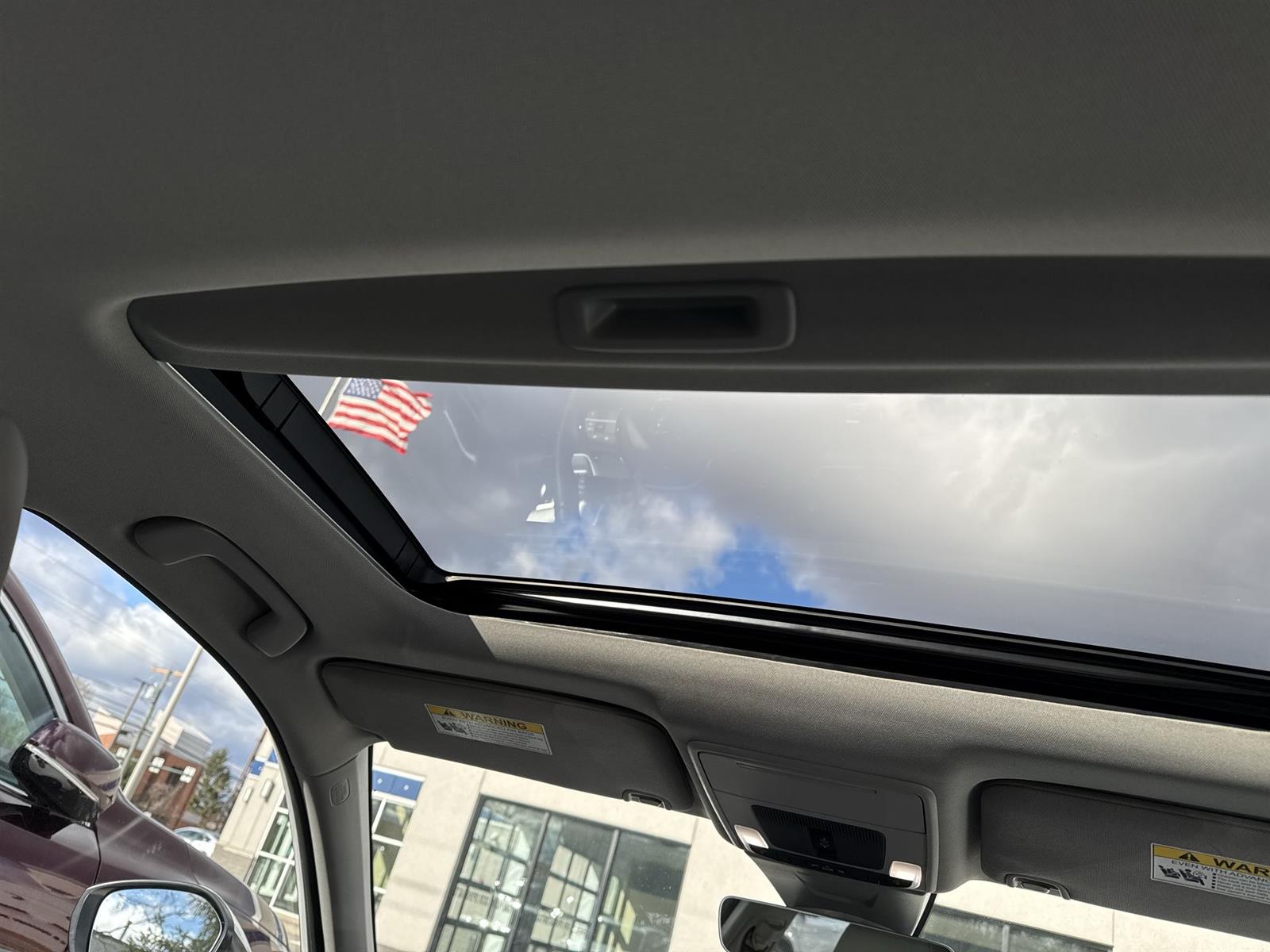 Thumbnail: 2023 Acura Integra - 18