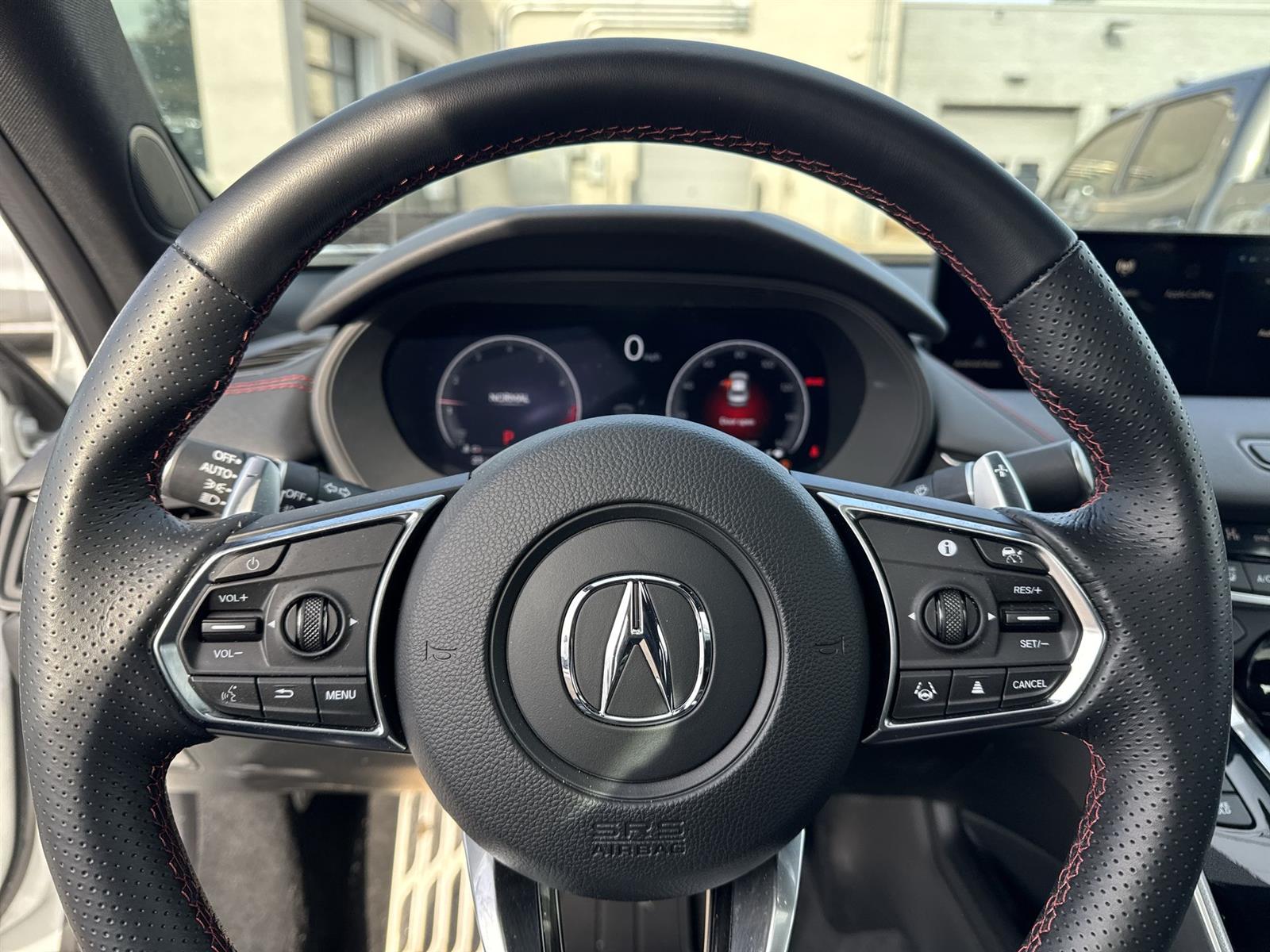 Thumbnail: 2025 Acura Integra - 18