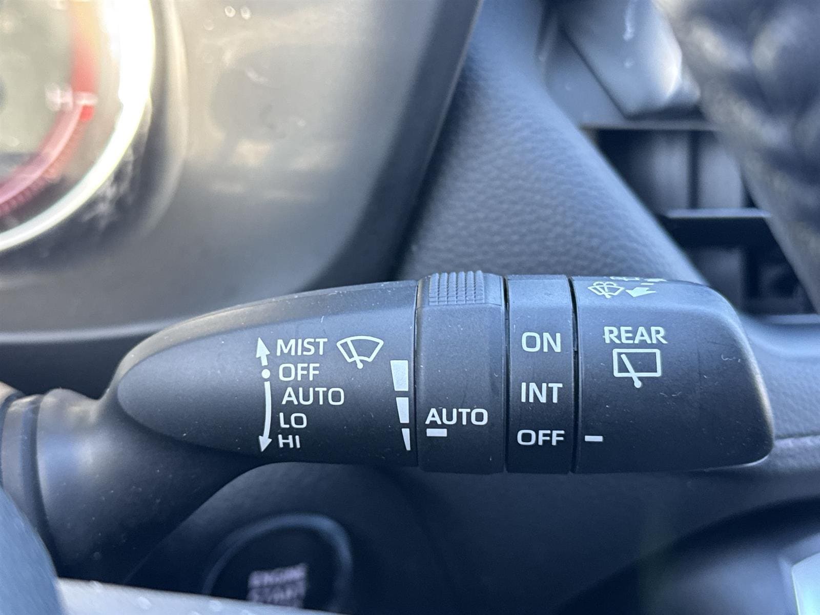 Thumbnail: 2023 Toyota RAV4 - 19