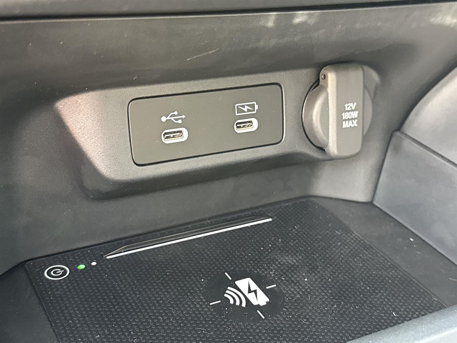 Thumbnail: 2025 Acura ADX - 25