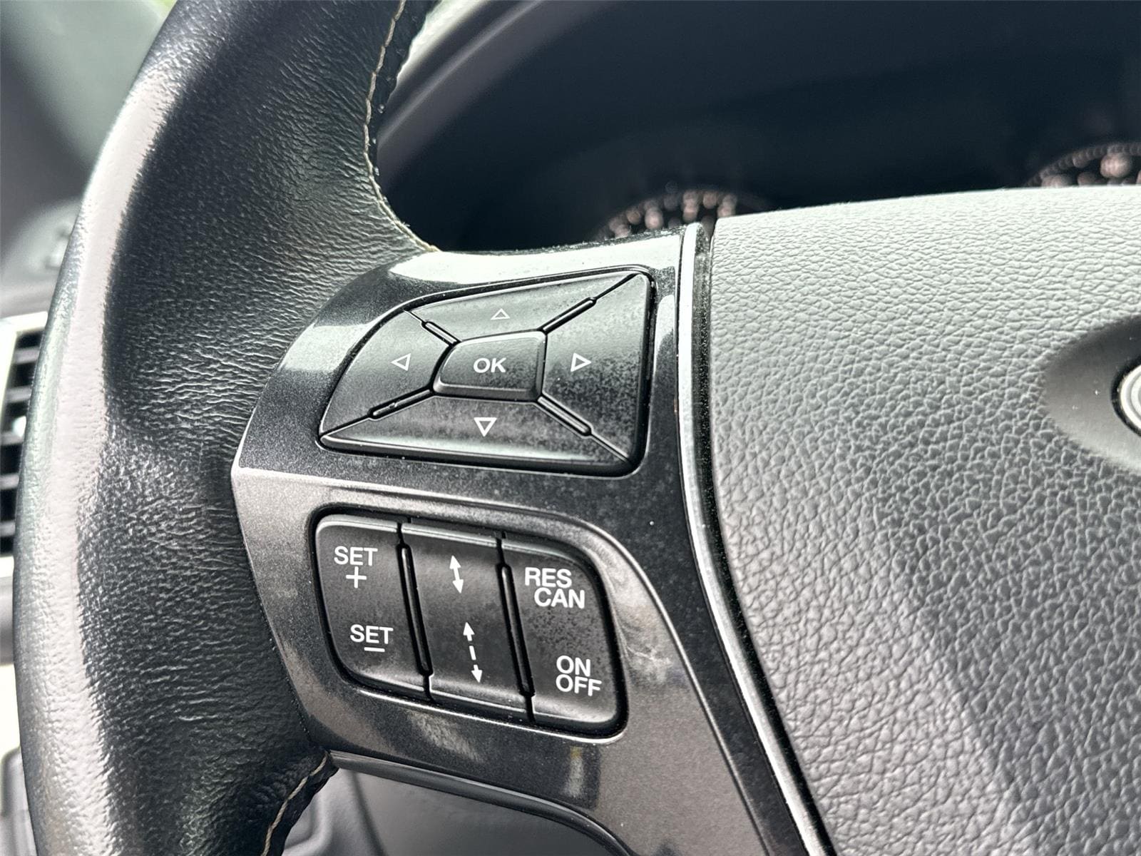 Thumbnail: 2017 Ford Explorer - 15