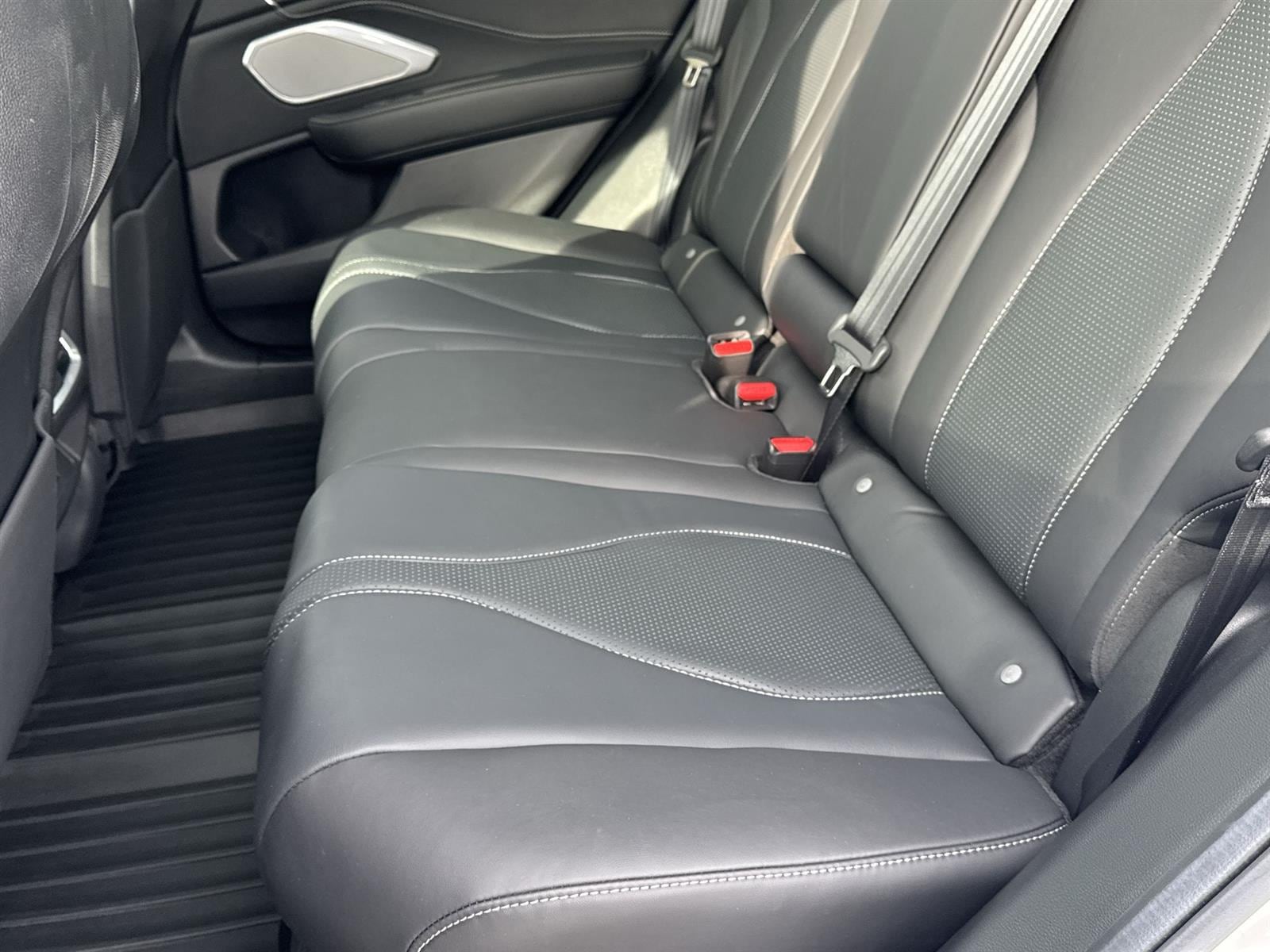 Thumbnail: 2025 Acura RDX - 14