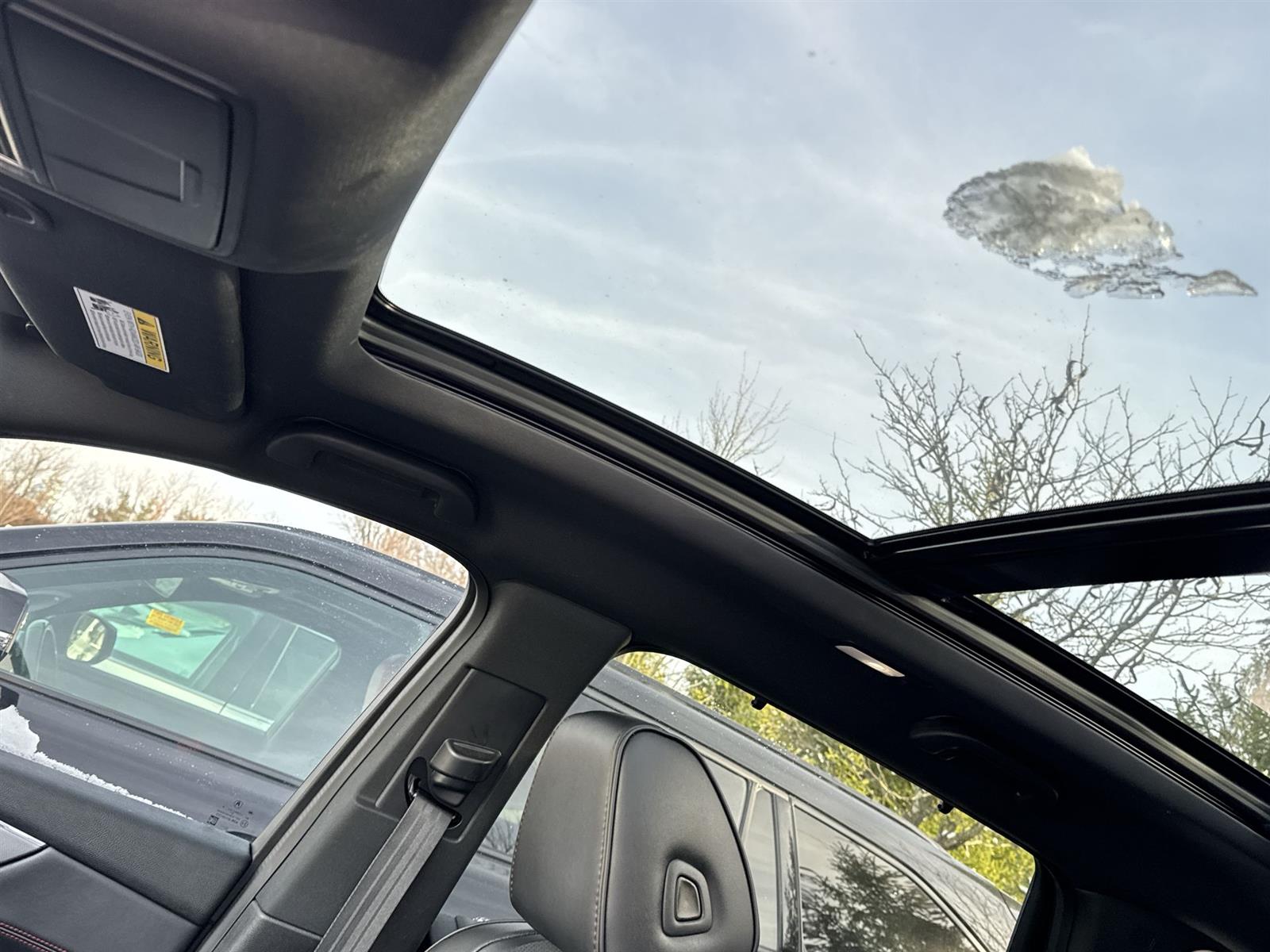 Thumbnail: 2022 Acura MDX - 13