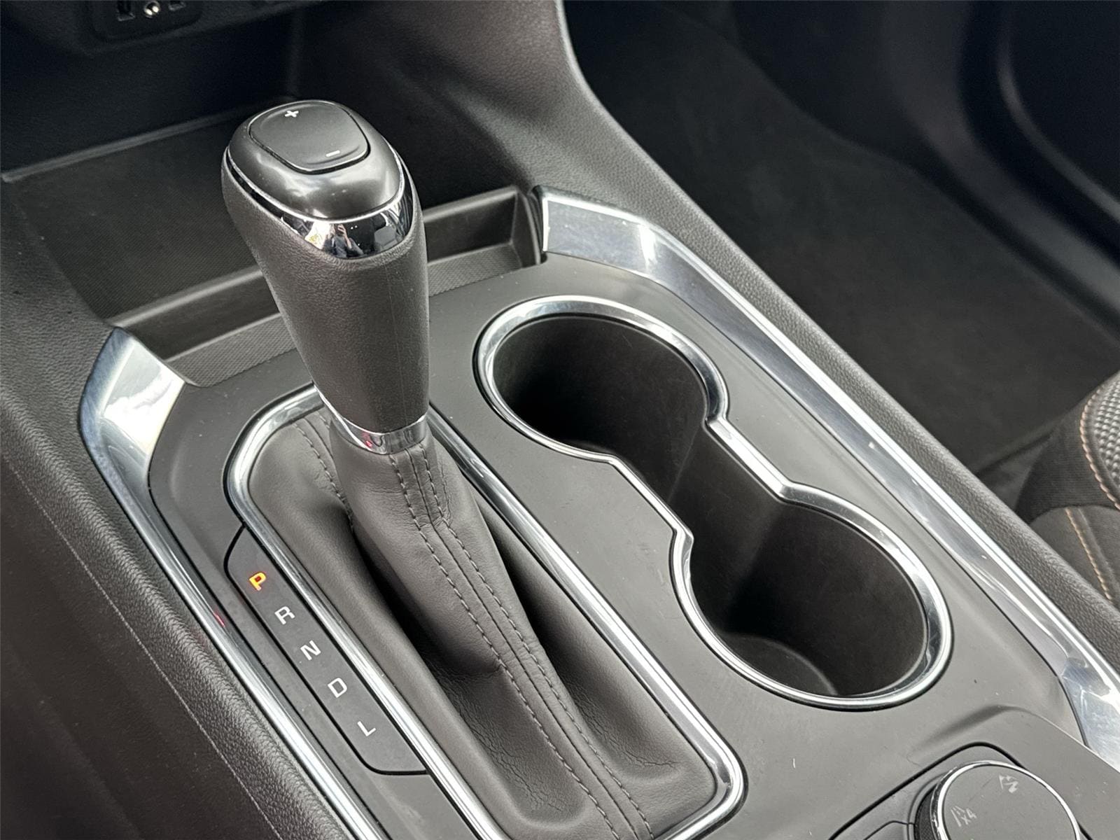 Thumbnail: 2018 Chevrolet Traverse - 28