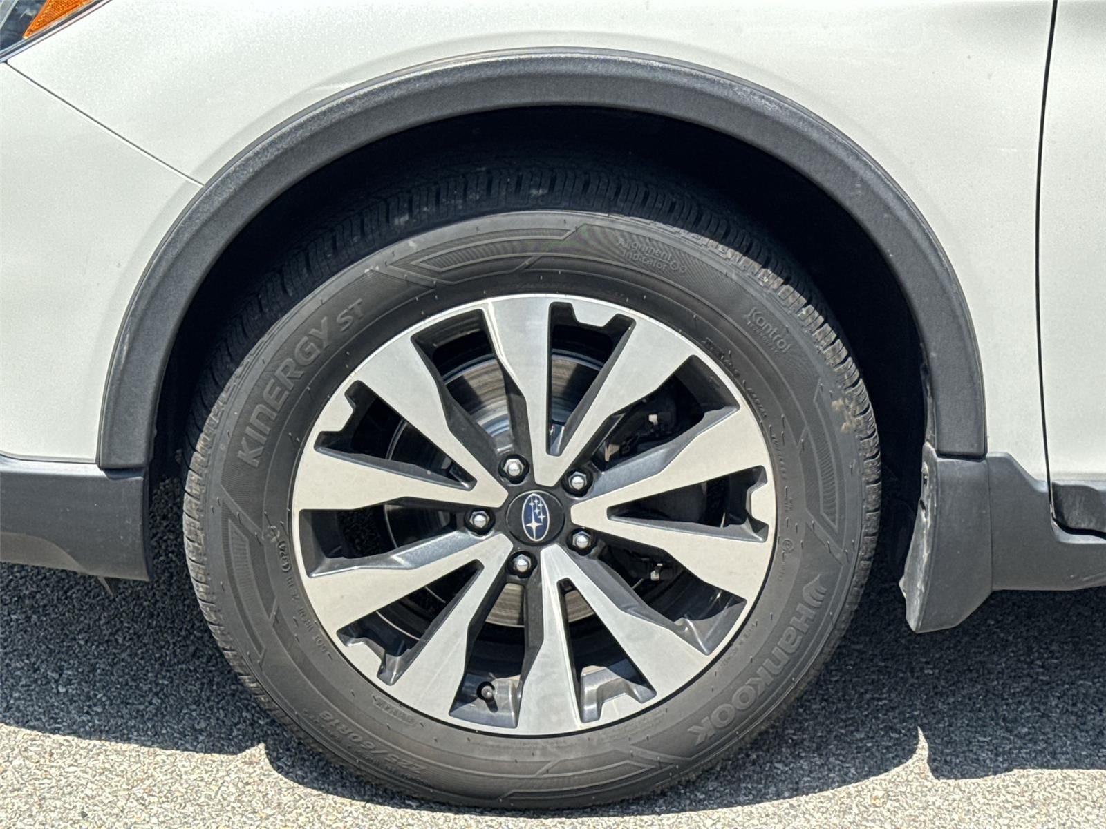 Thumbnail: 2016 Subaru Outback - 12