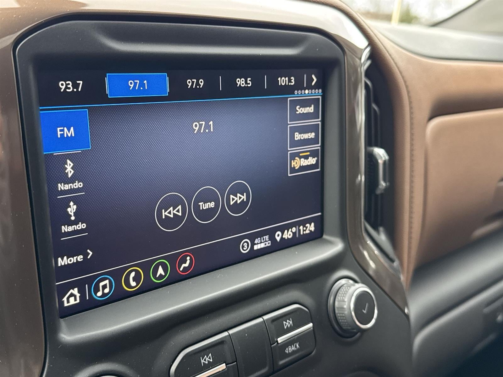 Thumbnail: 2020 Chevrolet Silverado 1500 - 29