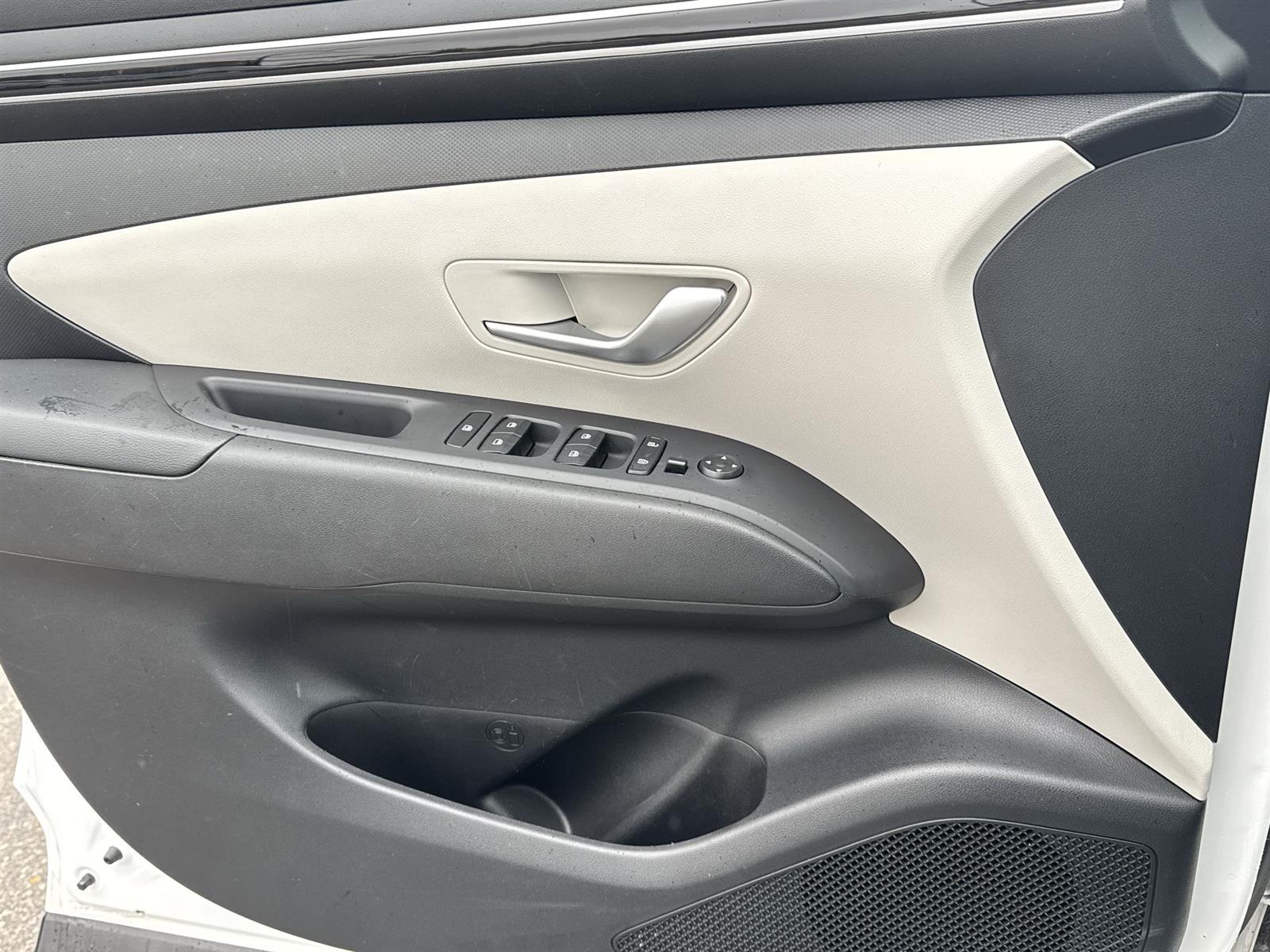 Thumbnail: 2023 Hyundai Tucson - 32