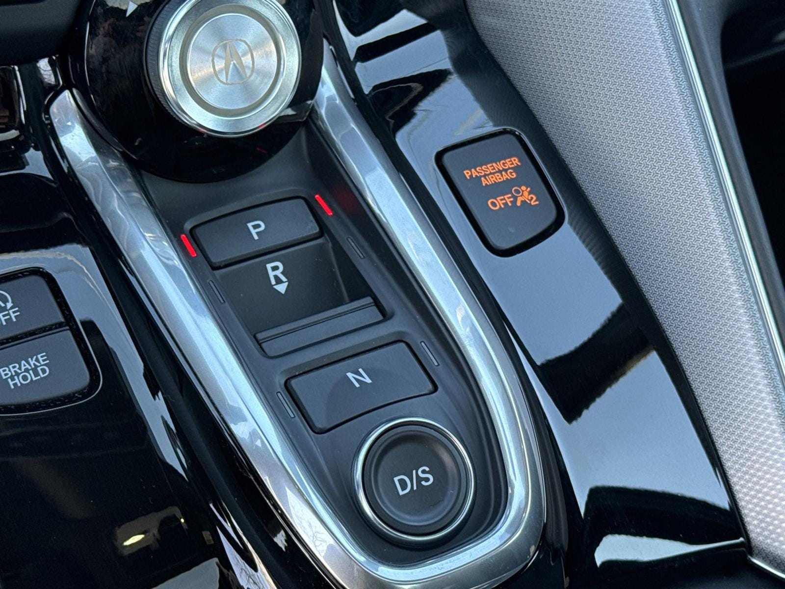 Thumbnail: 2025 Acura TLX - 28