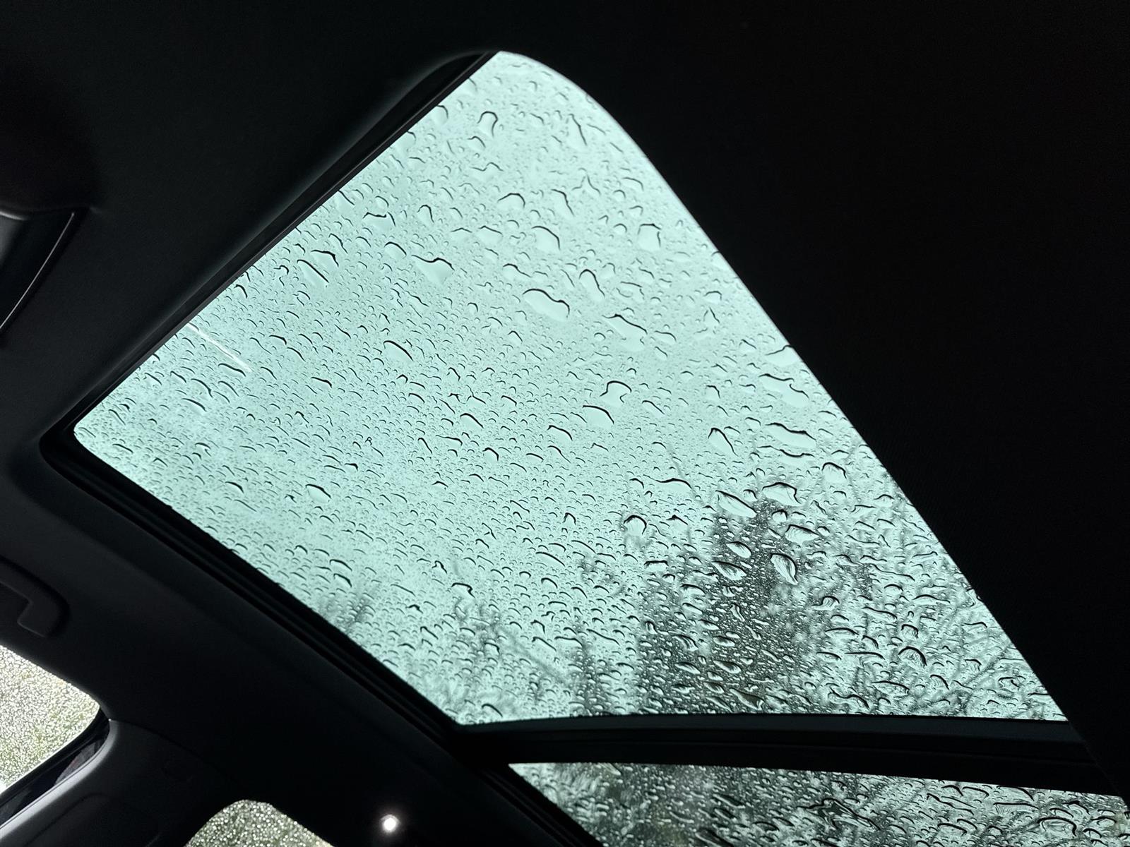 Thumbnail: 2022 Volkswagen Atlas - 13