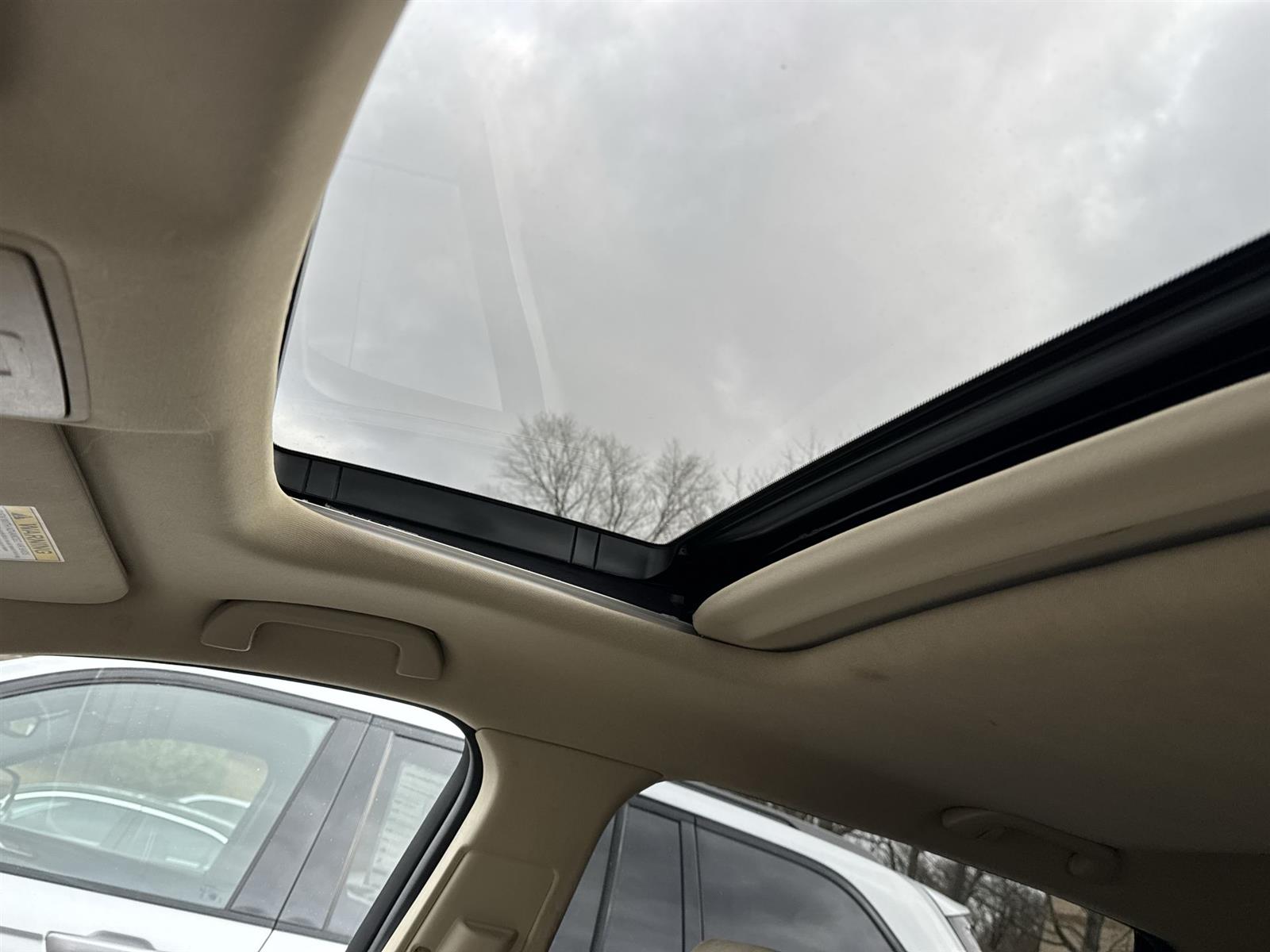 Thumbnail: 2019 Acura MDX - 14