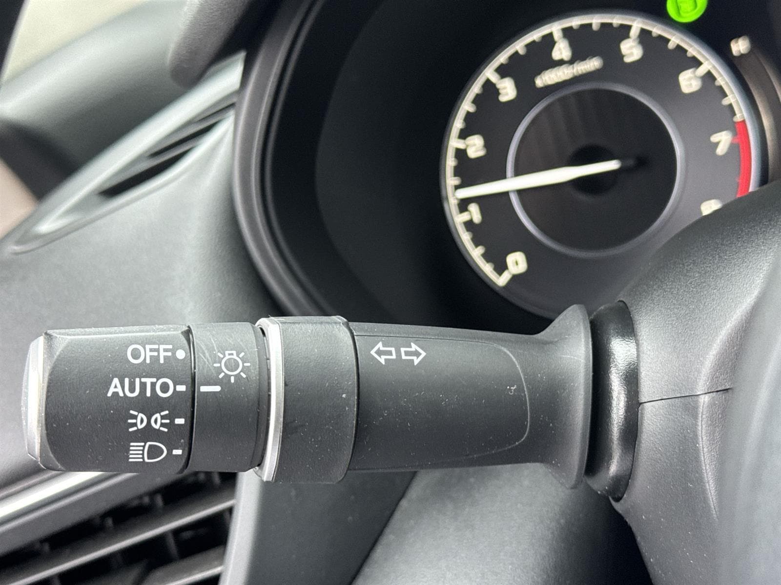 Thumbnail: 2022 Acura TLX - 22