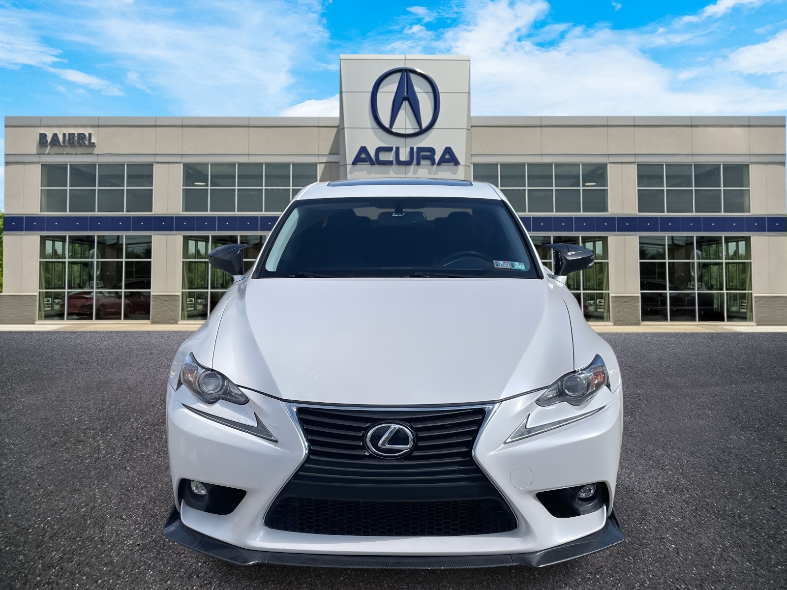 Thumbnail: 2015 Lexus IS - 8