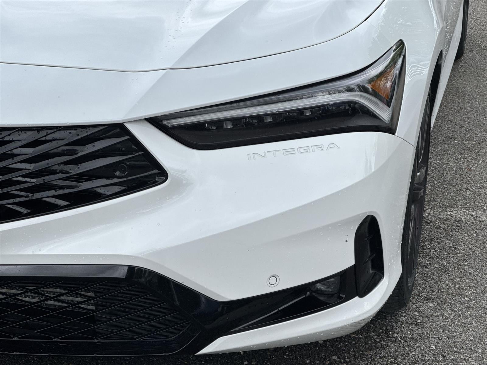 Thumbnail: 2023 Acura Integra - 9