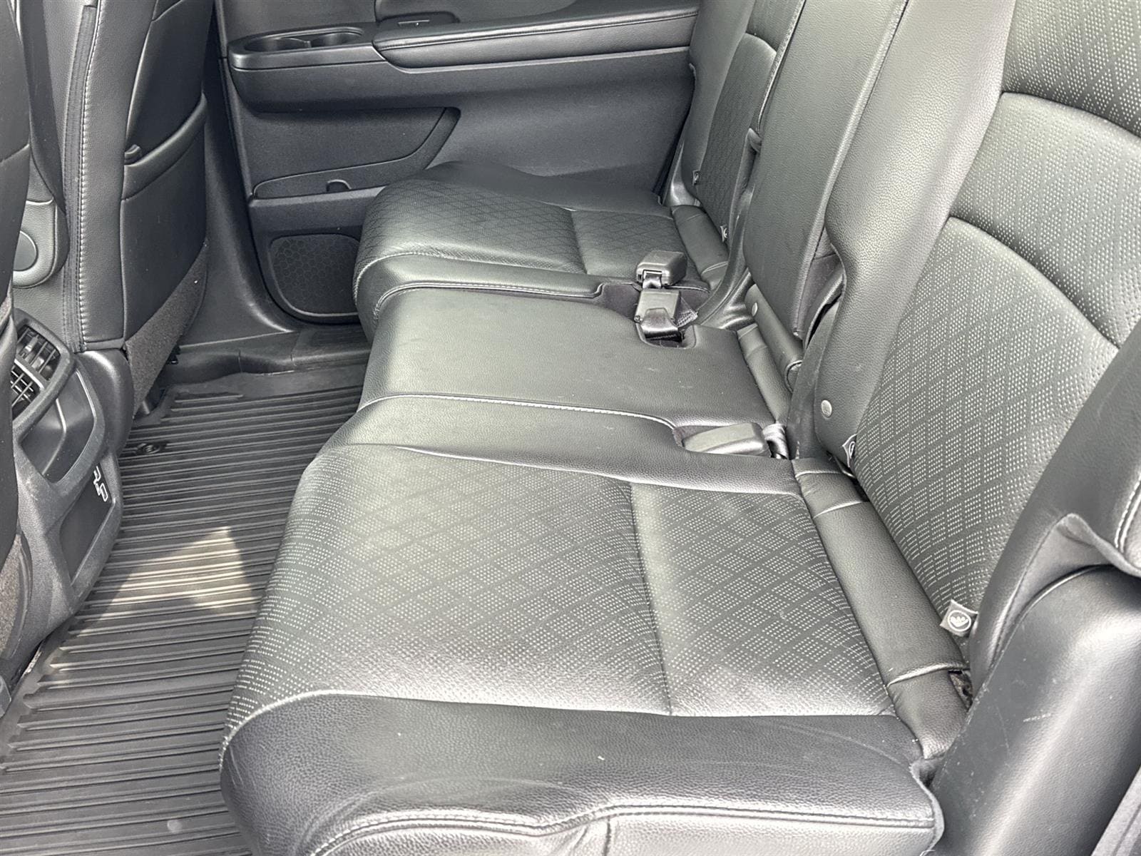 Thumbnail: 2020 Honda Passport - 14