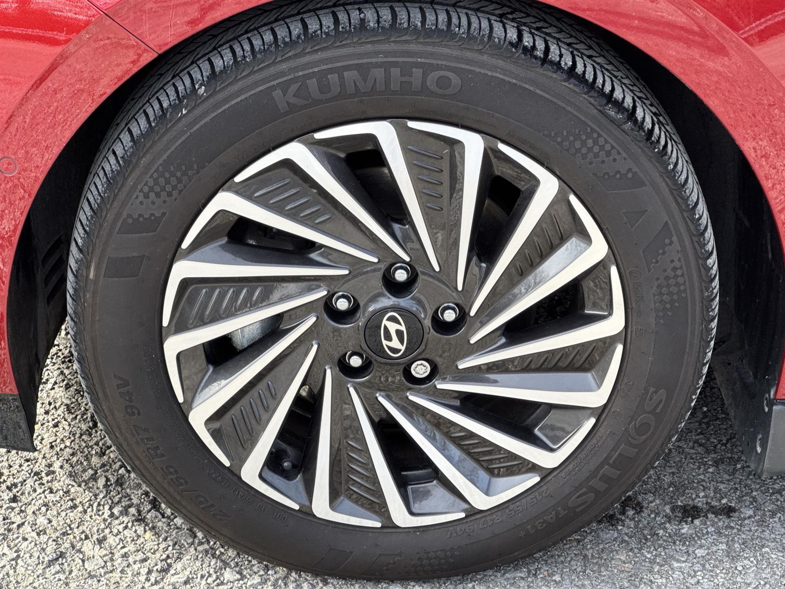 Thumbnail: 2024 Hyundai Sonata - 11