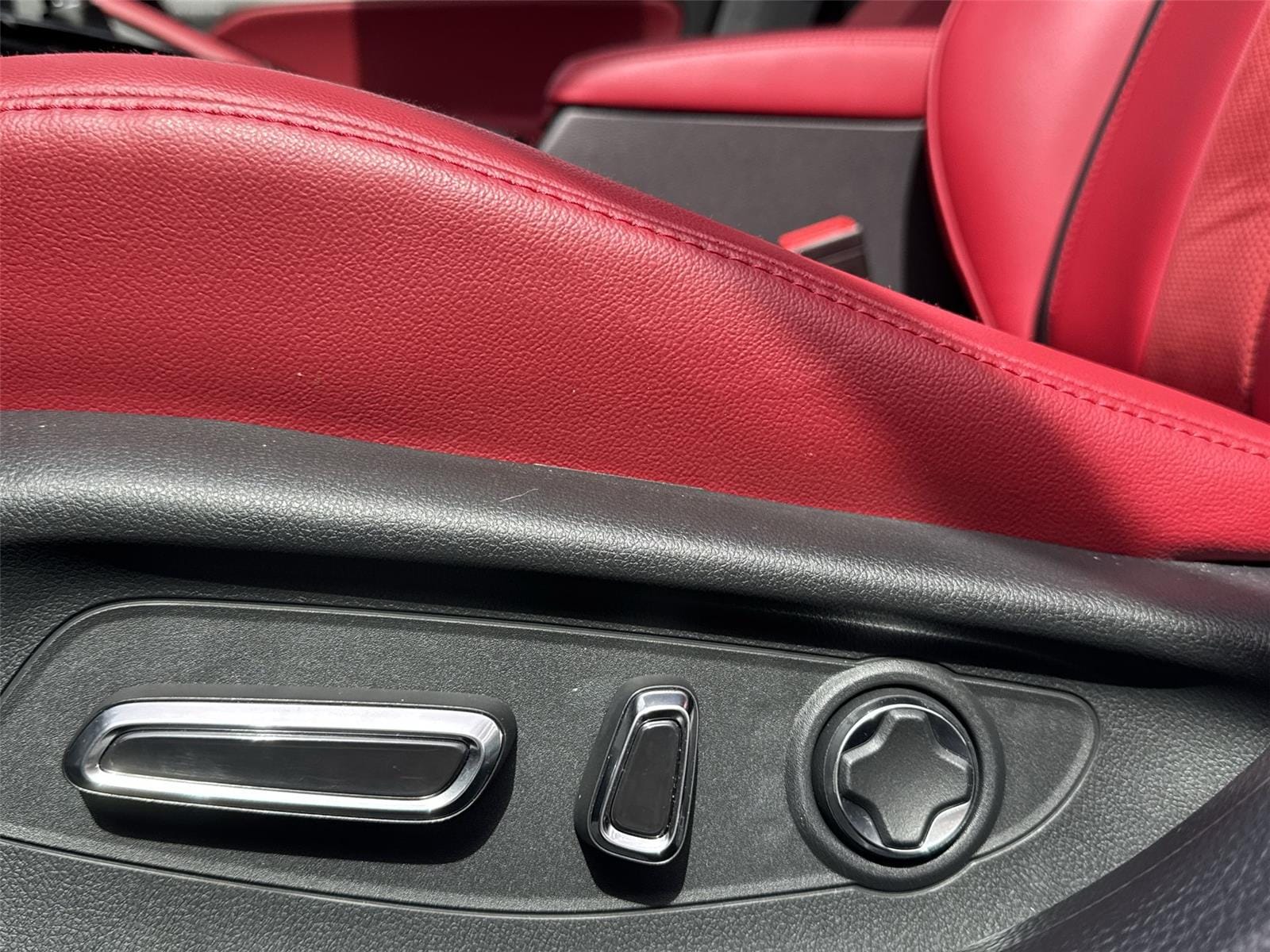 Thumbnail: 2026 Acura Integra - 9