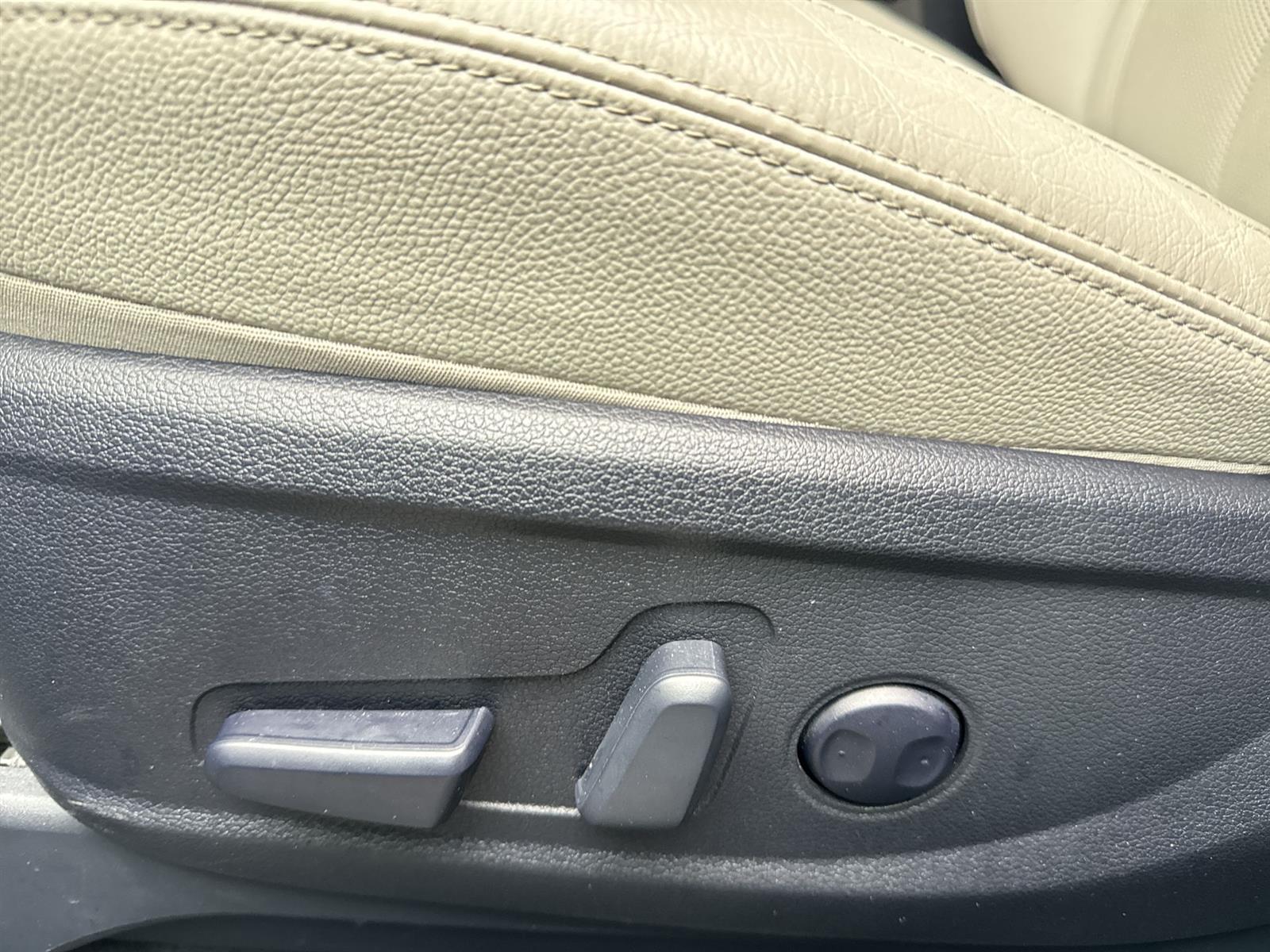 Thumbnail: 2022 Hyundai Palisade - 14