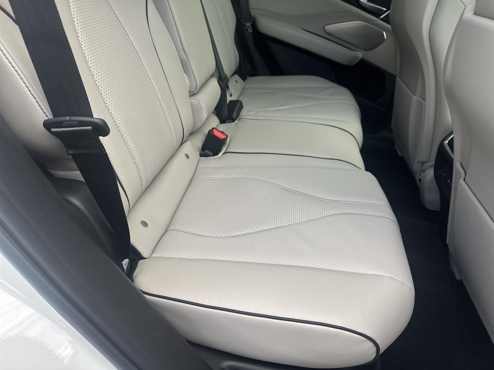 Thumbnail: 2026 Acura RDX - 15