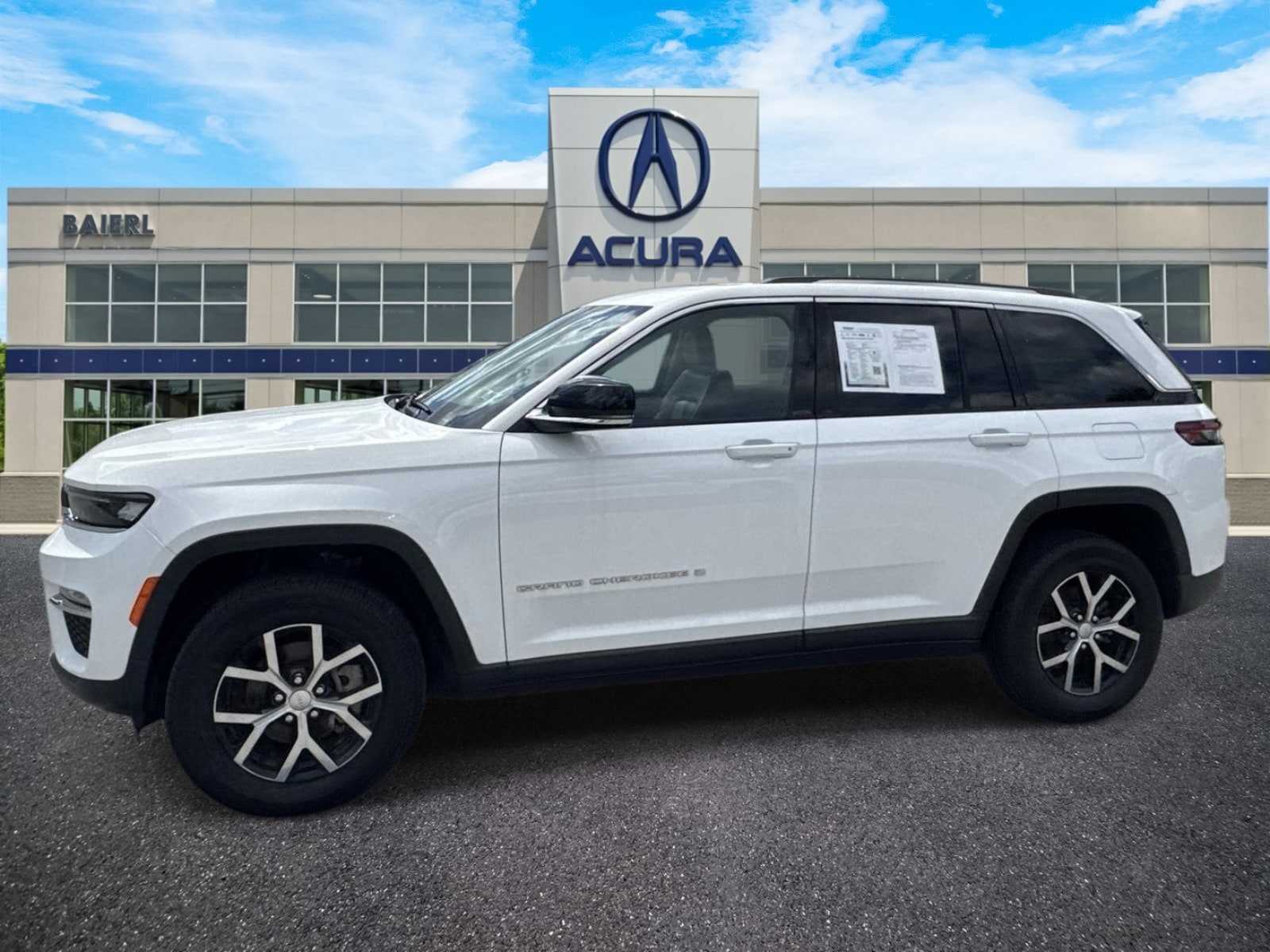 Thumbnail: 2023 Jeep Grand Cherokee - 2