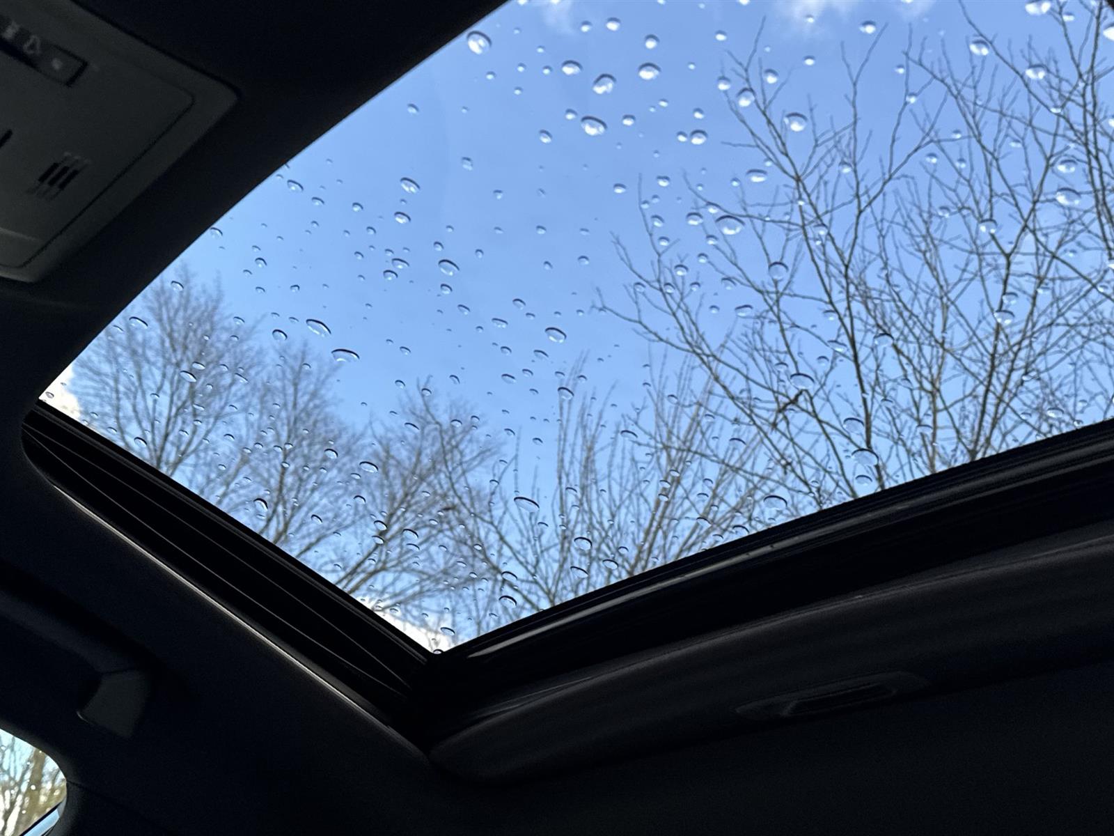 Thumbnail: 2022 Lexus IS - 14