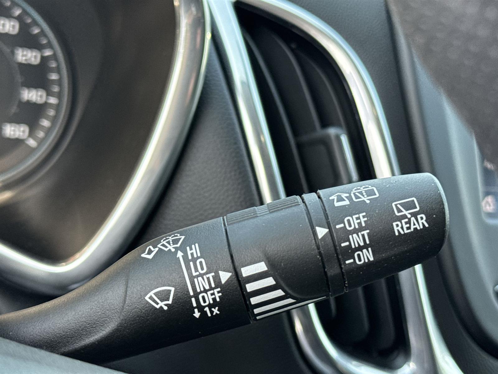 Thumbnail: 2020 Chevrolet Equinox - 21