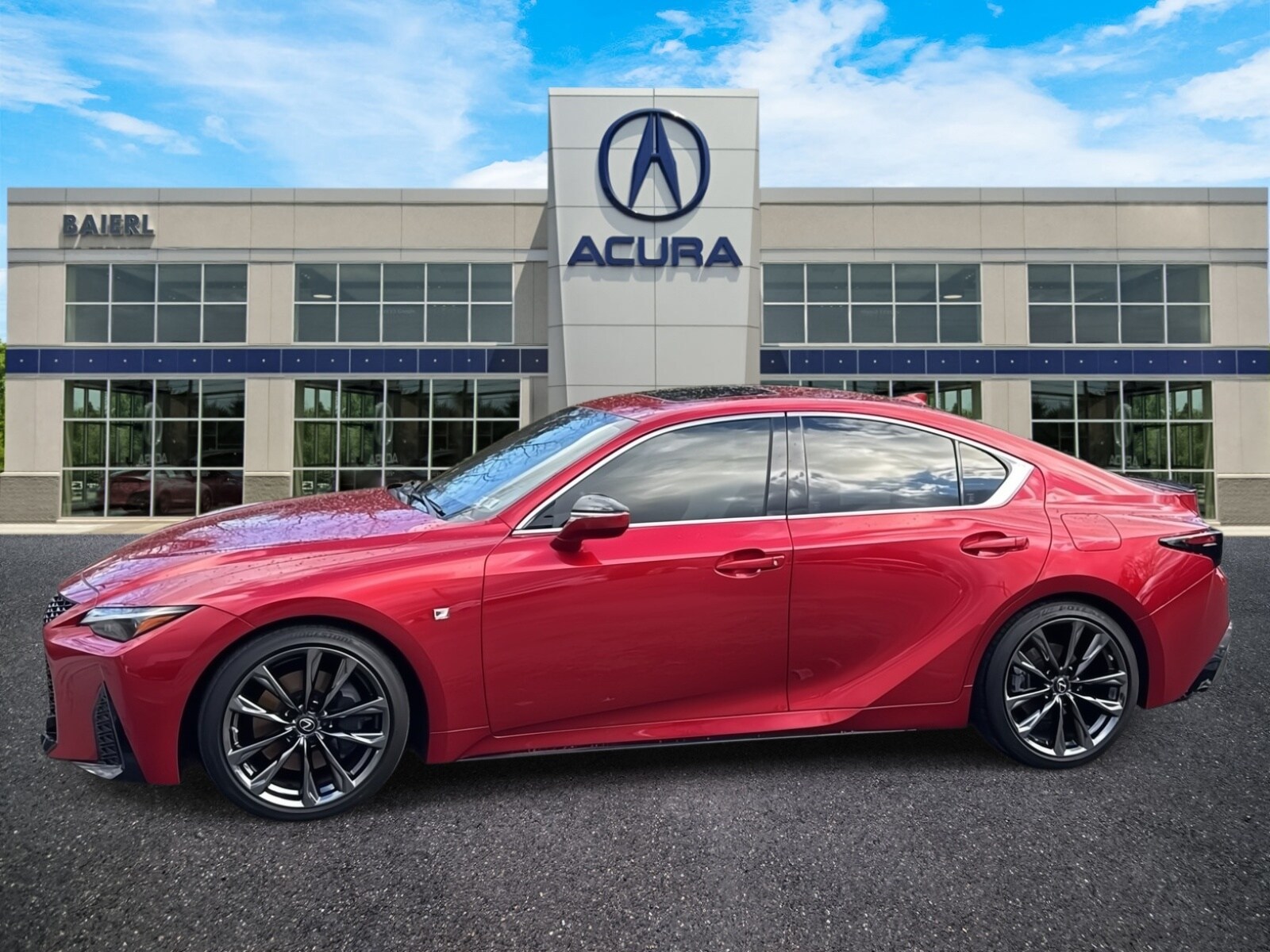 Thumbnail: 2022 Lexus IS - 2