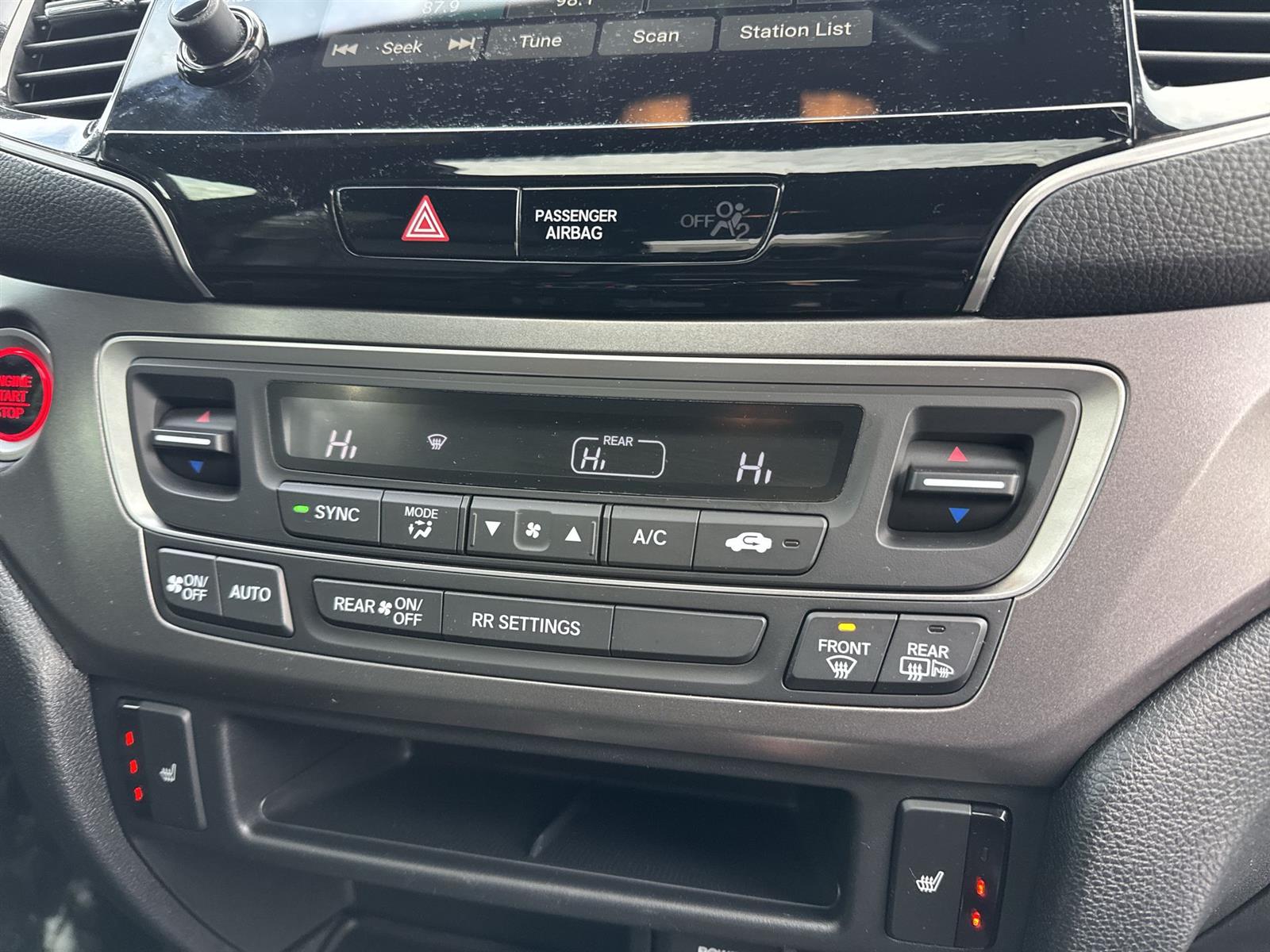 Thumbnail: 2020 Honda Passport - 32