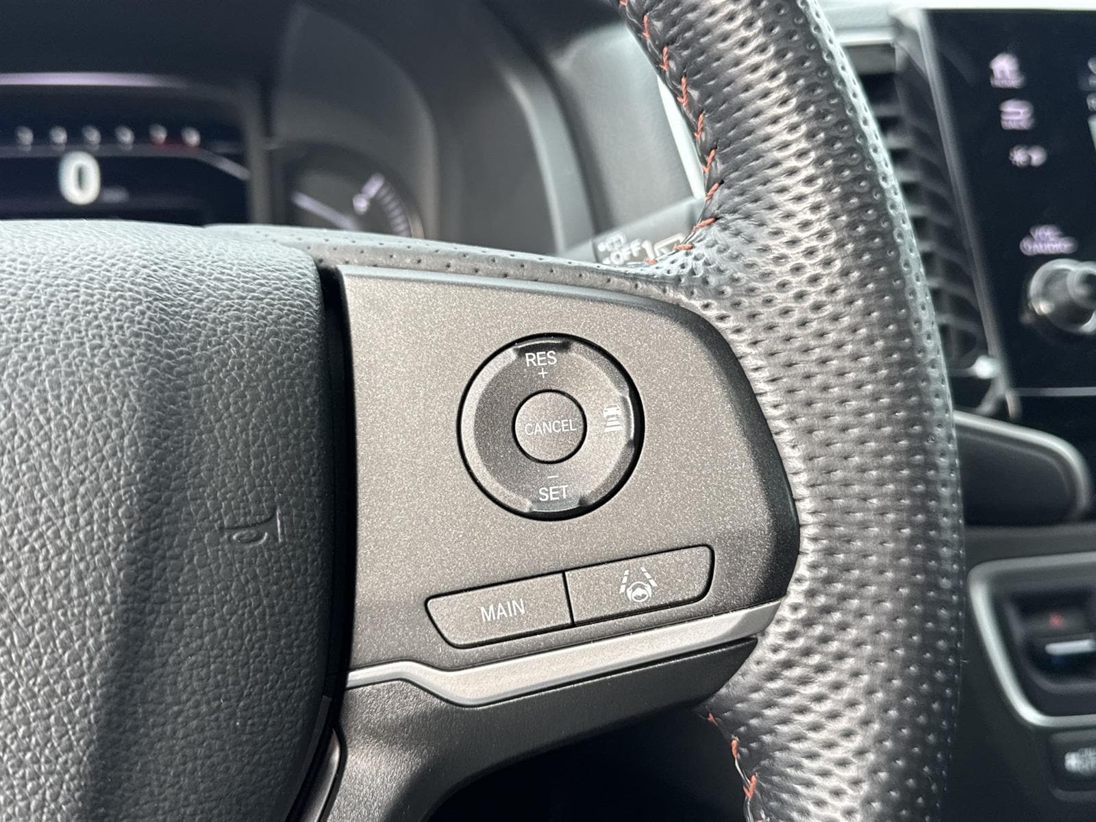 Thumbnail: 2022 Honda Passport - 22