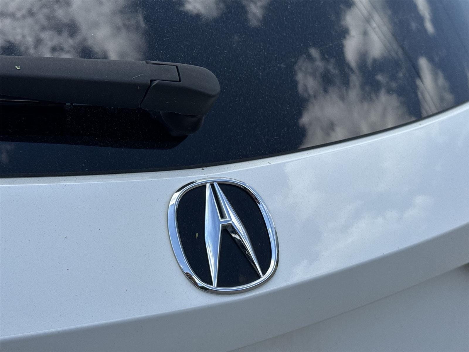 Thumbnail: 2023 Acura MDX - 9