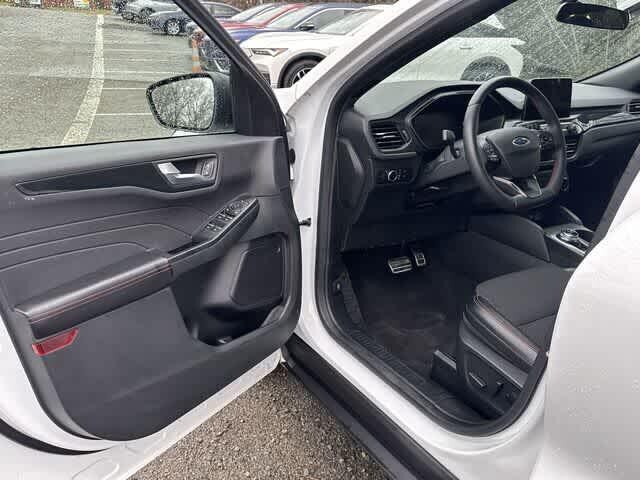 Used 2023 Ford Escape ST-Line with VIN 1FMCU9MN8PUA57069 for sale in Wexford, PA