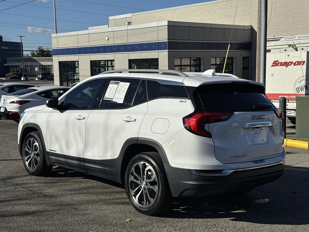 Used 2021 GMC Terrain SLT SUV