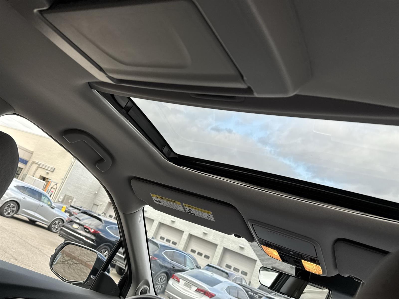 Thumbnail: 2022 Honda Pilot - 16