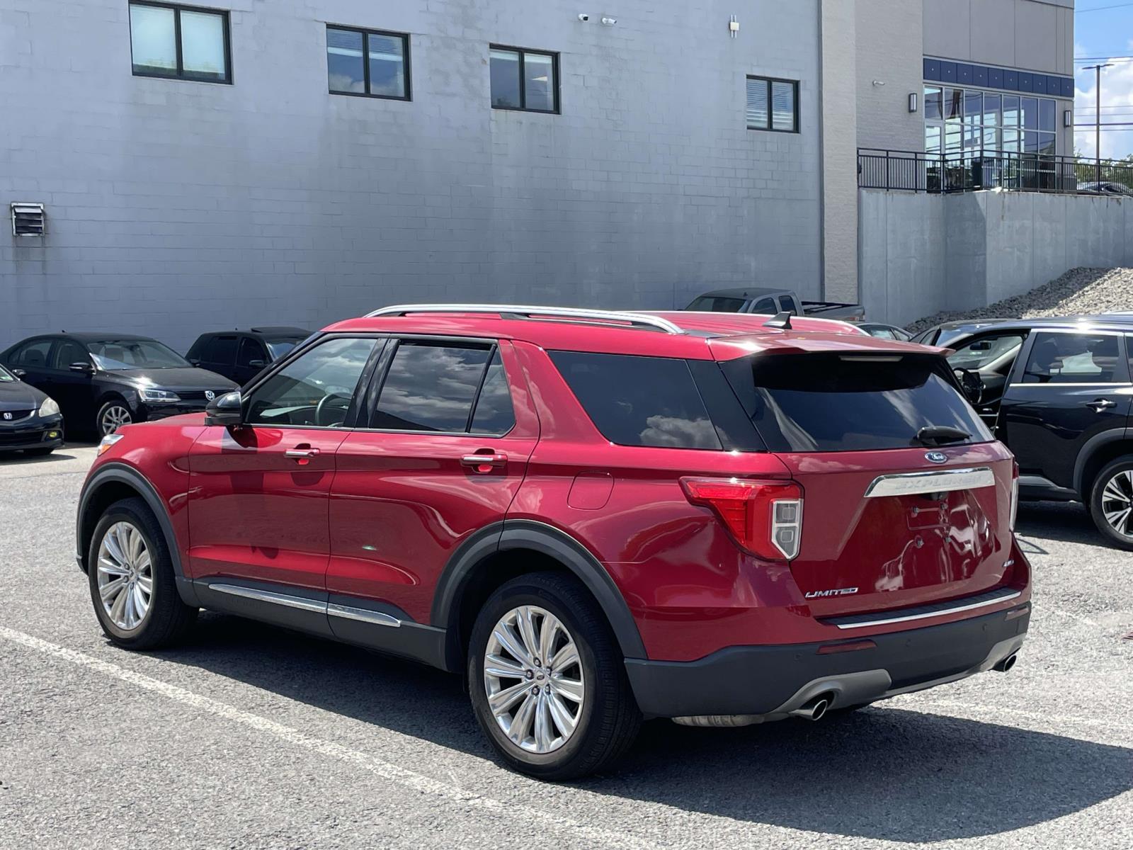 Thumbnail: 2021 Ford Explorer - 3
