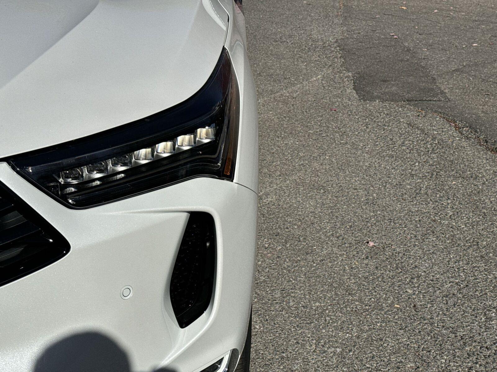 Thumbnail: 2026 Acura RDX - 9