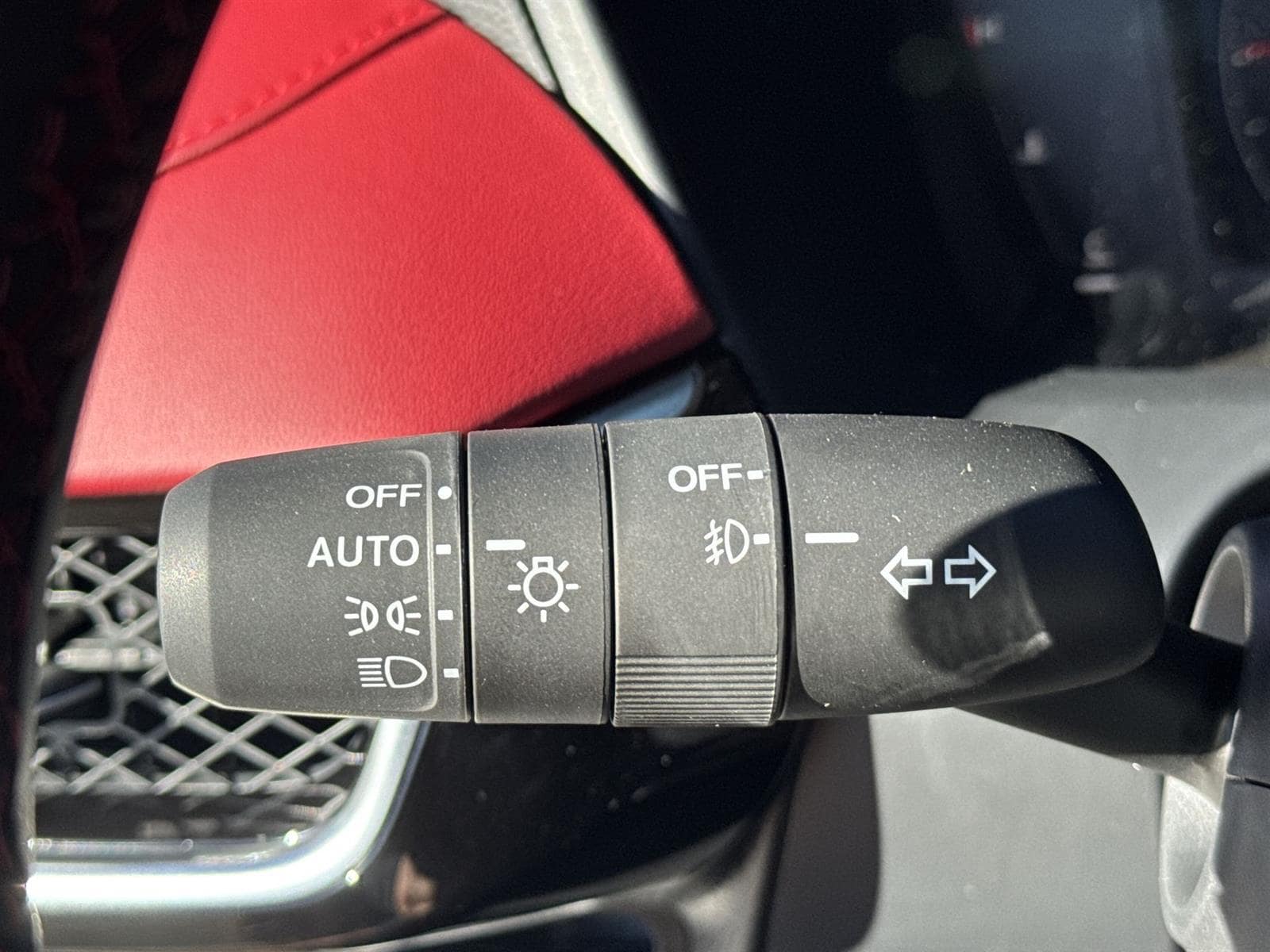 Thumbnail: 2025 Acura ADX - 24