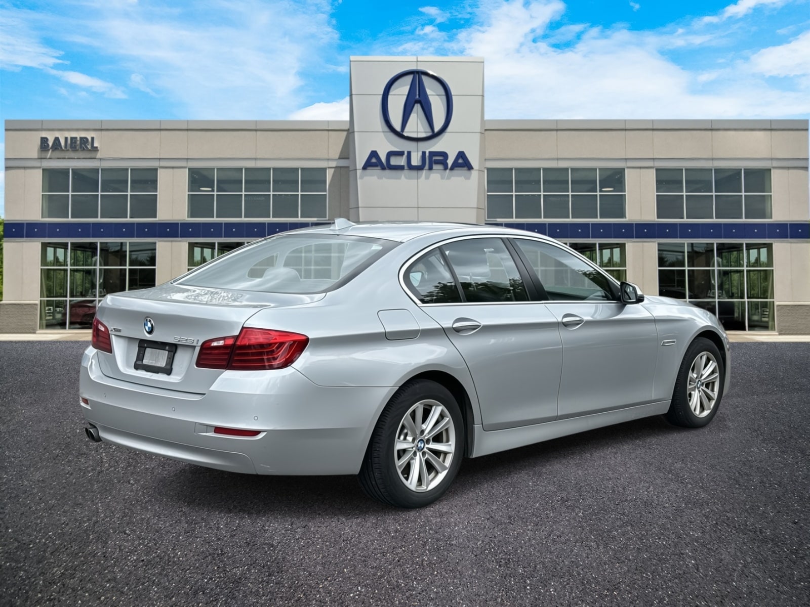 2015 BMW 5 Series 528i xDrive 5